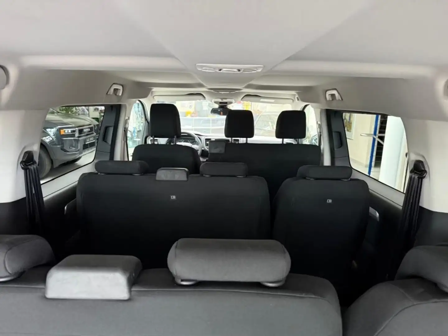 Toyota Proace Verso 2.0D 144 CV L2 D Argent - 1