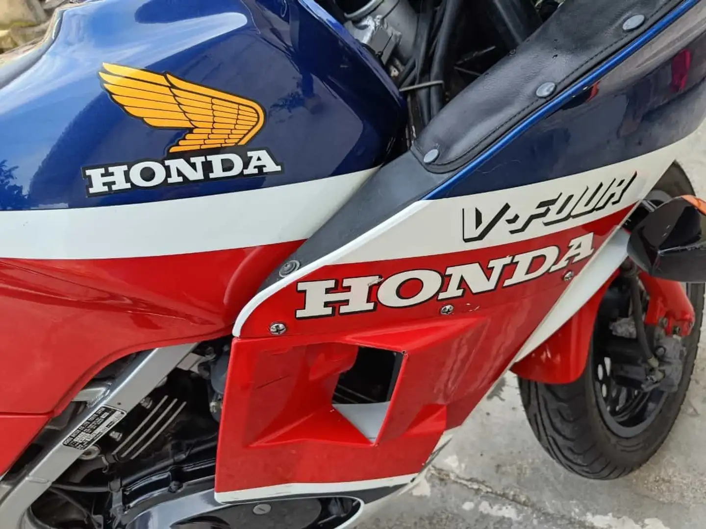 Honda VF 500 libretto uso e manutenzione Blanc - 1