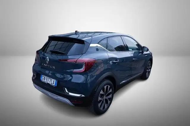 Renault Captur view 3