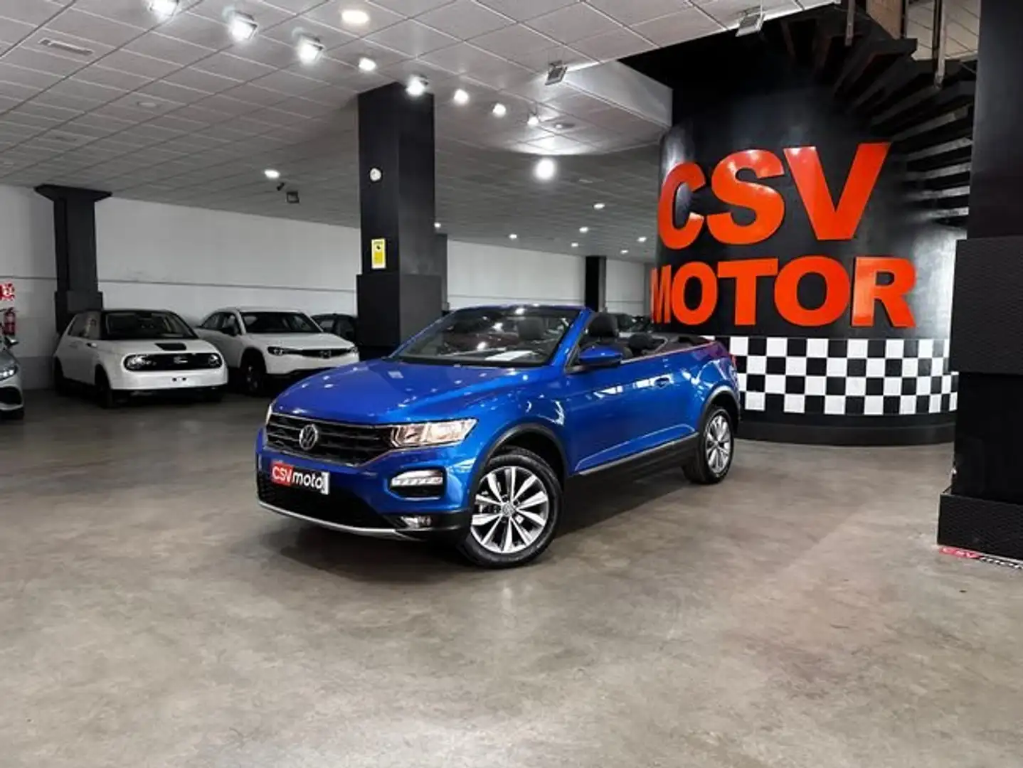 Volkswagen T-Roc Style 1.5 TSI 110kW (150CV) Cabrio Bleu - 2