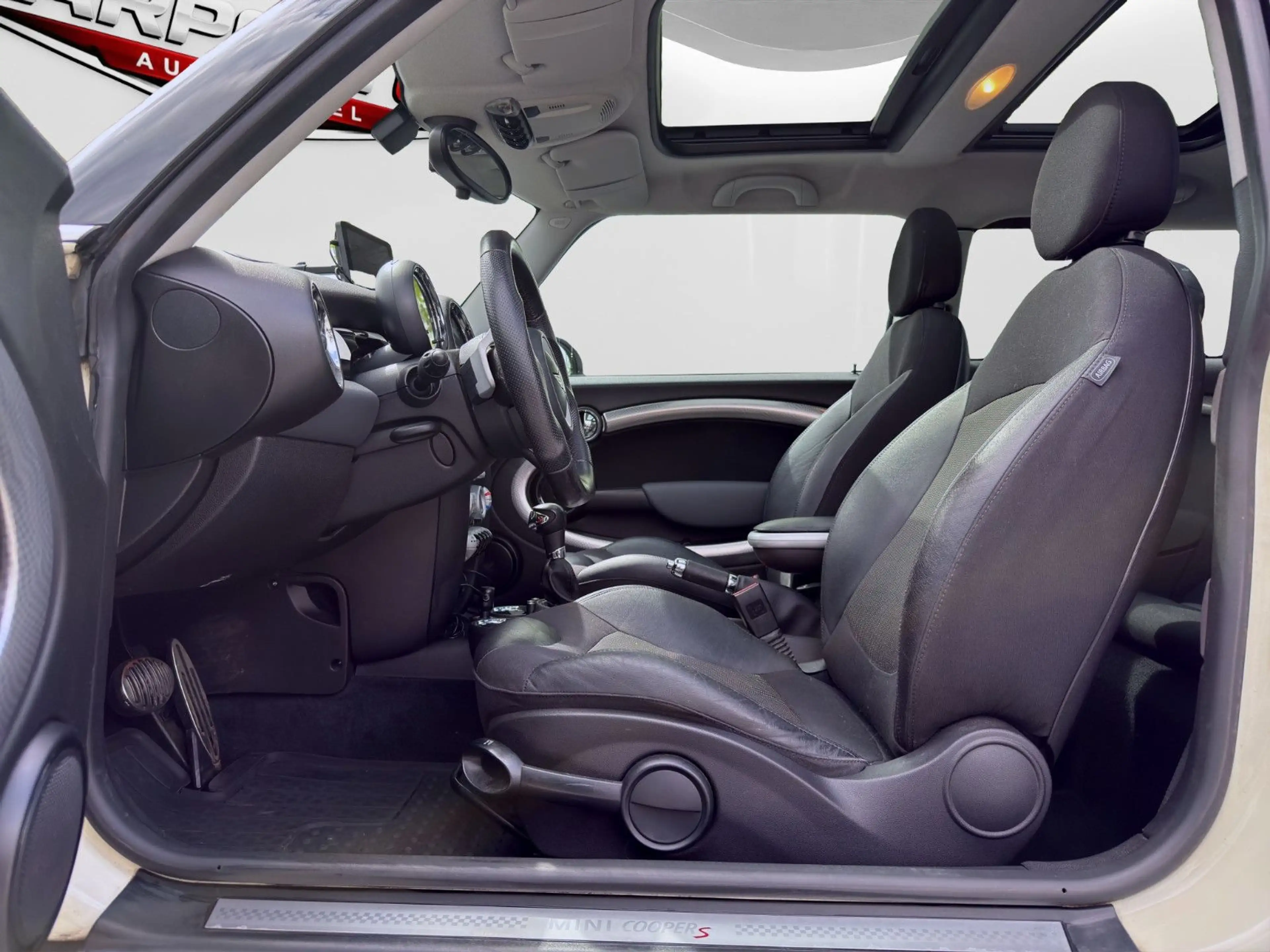 MINI Cooper S Clubman Cooper S/Automatik/Pano/Navi/ — photo 11