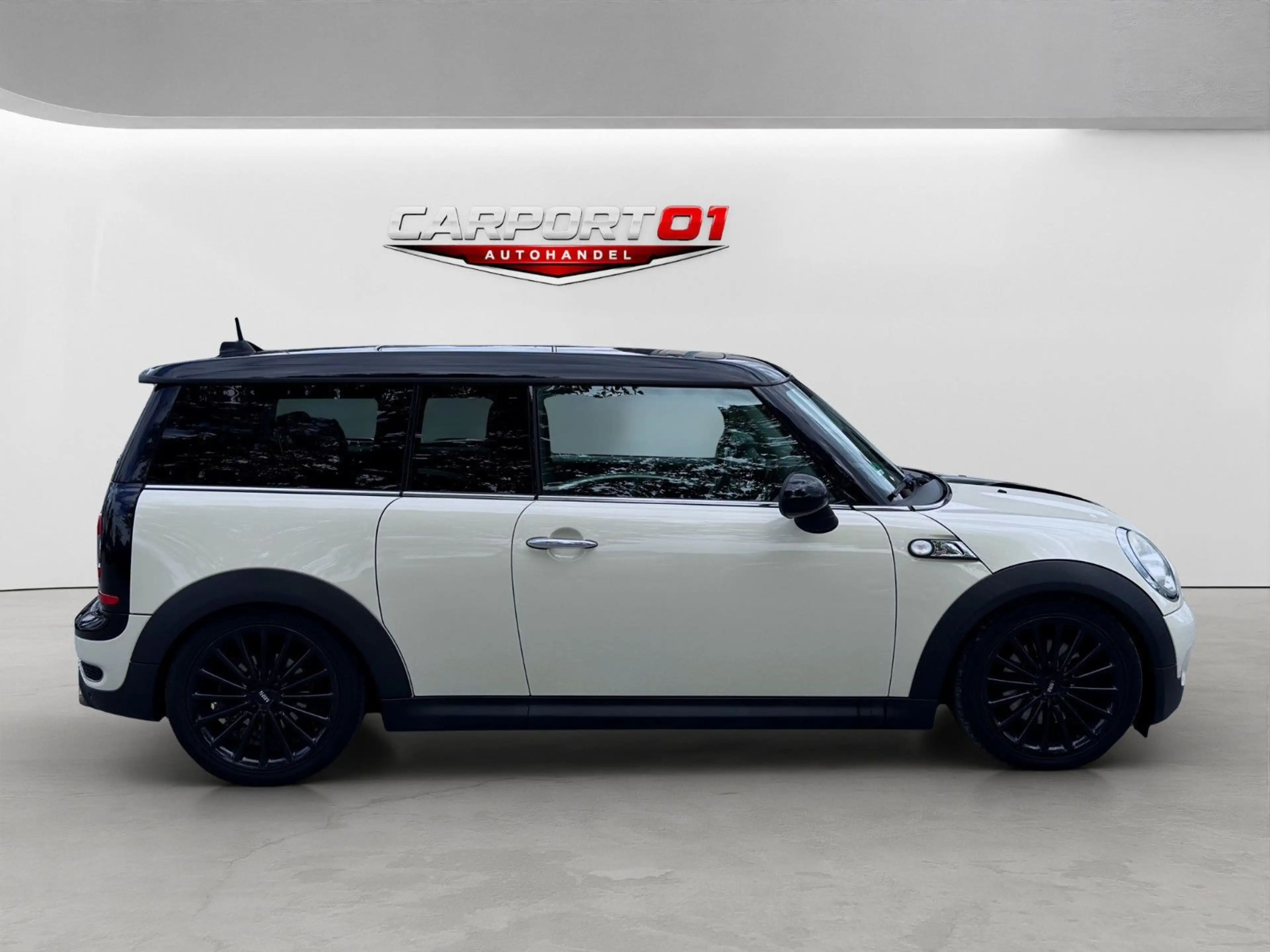 MINI Cooper S Clubman Cooper S/Automatik/Pano/Navi/ — photo 2