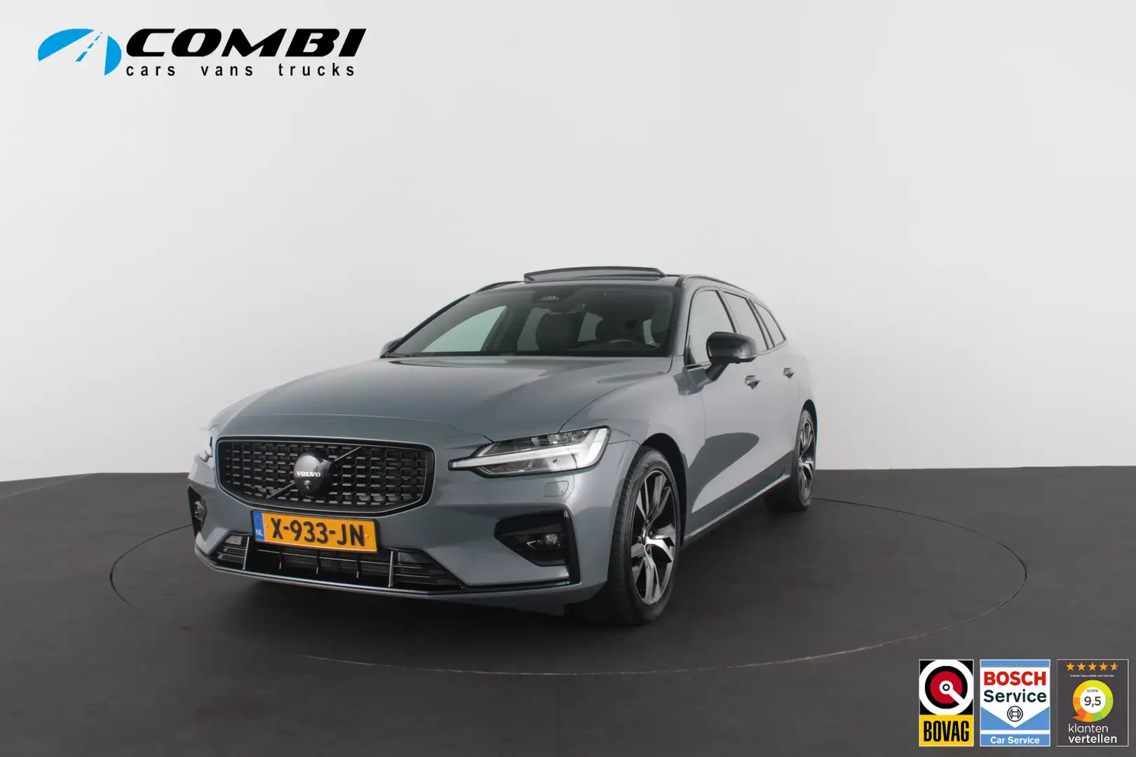 Volvo V60 2.0 B3 Plus Dark  Standkachel/Pano.schuif/Trekhaa Gris - 1