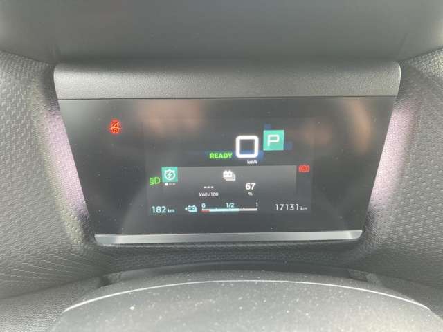 Citroen E-C4 Electric 136 SHINE