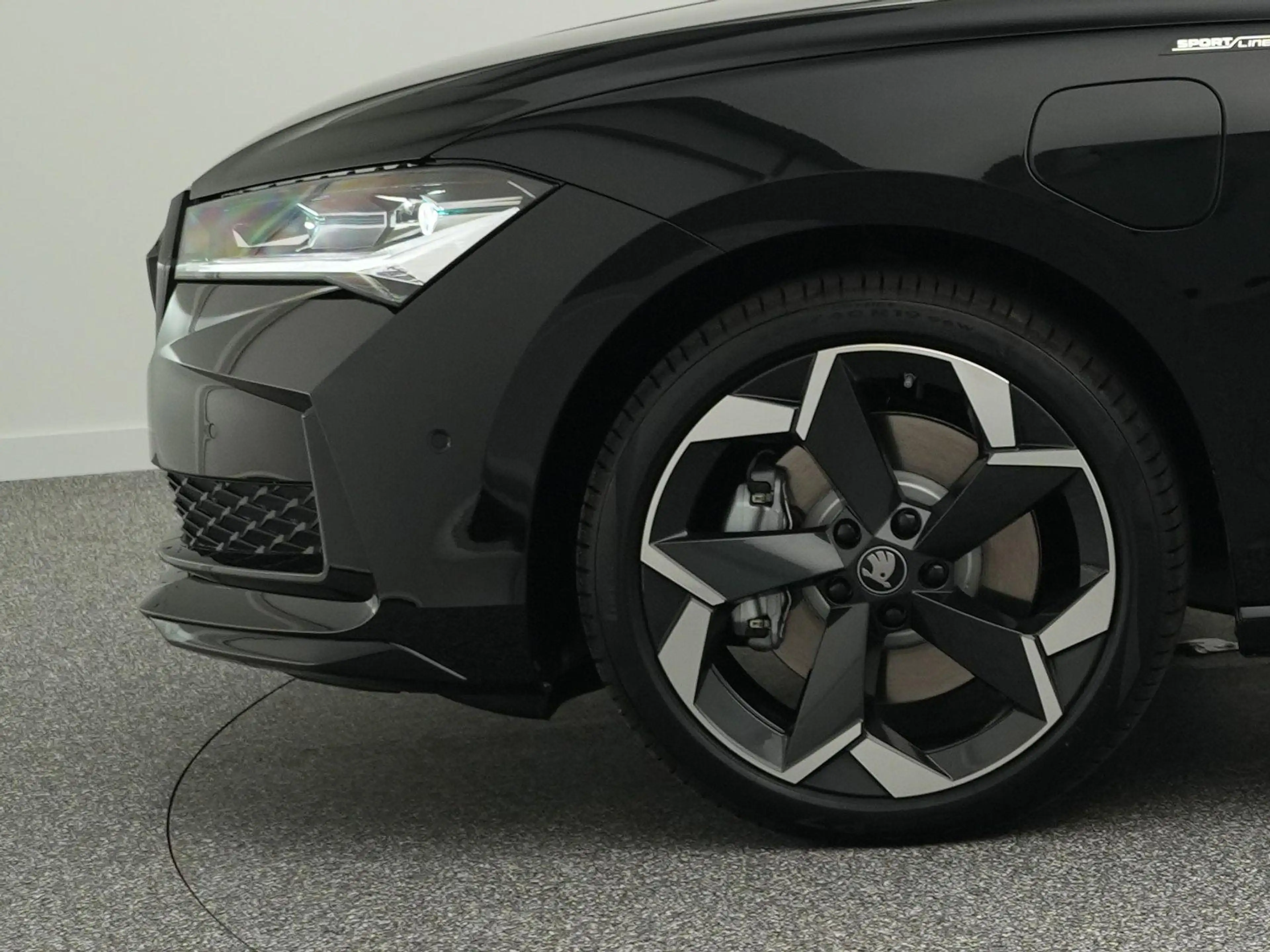 Skoda Superb Combi 1.5 TSI 204pk PHEV Sportline Business | Pano — photo 6