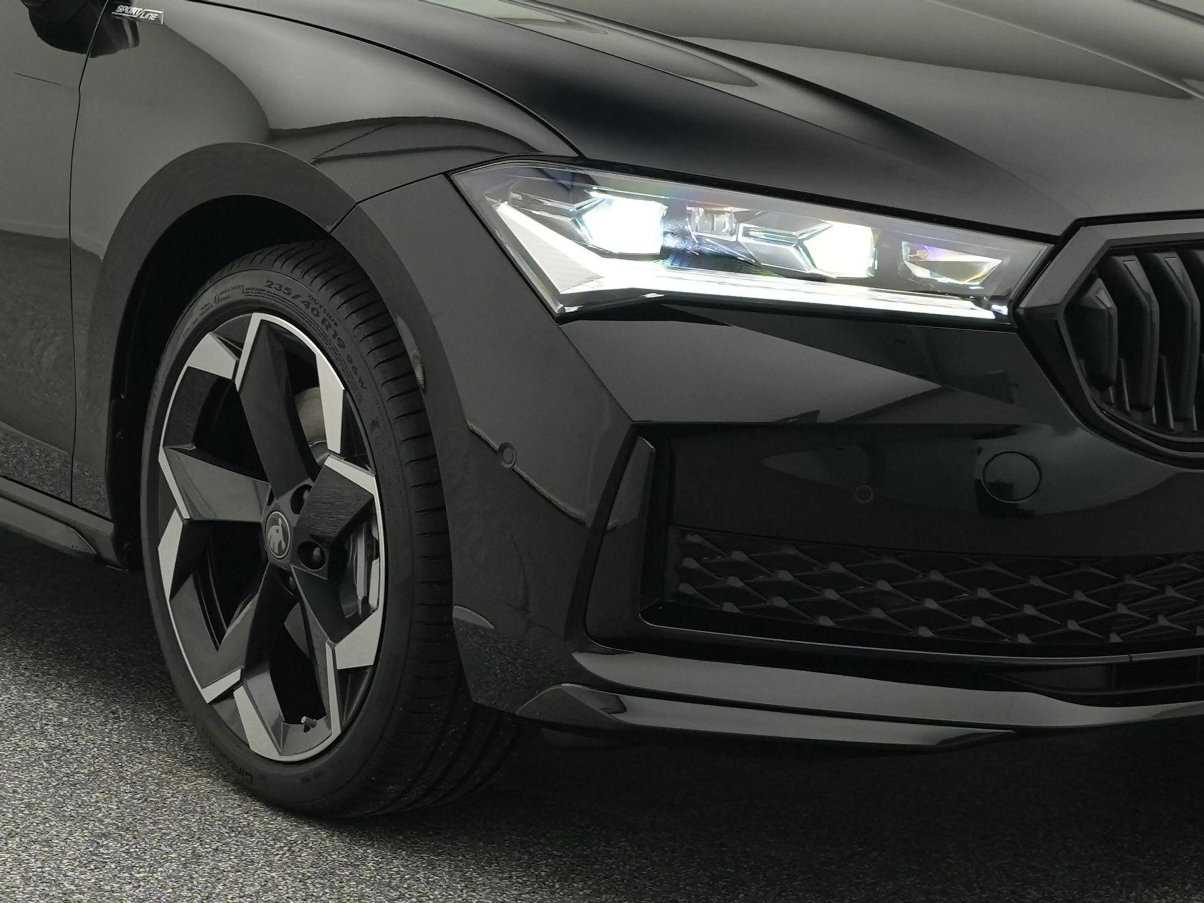 Skoda Superb Combi 1.5 TSI 204pk PHEV Sportline Business | Pano — photo 14