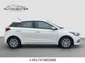 Hyundai i20 |2.Hand|Klima|Euro 6|Scheckheft|Guter Zustand Blanc - thumbnail 3