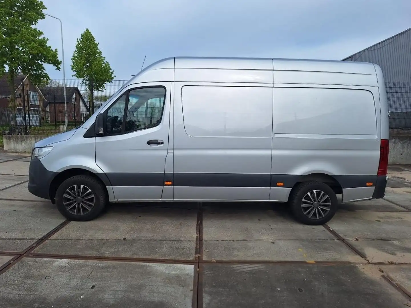 Mercedes-Benz Sprinter Sprinter 316 2.2 CDI L2H1 Fu Zilver - 2