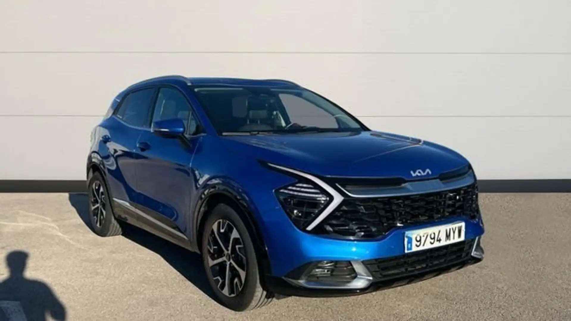 Kia Sportage 1.6 T-GDi MHEV Tech 150 Azul - 1