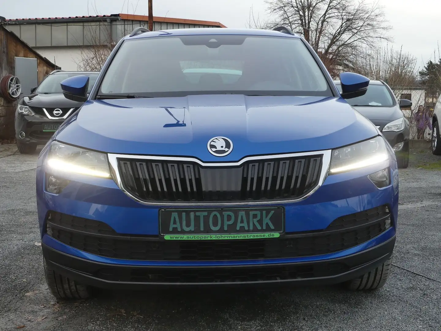 Skoda Karoq Style*1.Hand*Navi*SH-gepfl.*Nr.20 Blau - 2