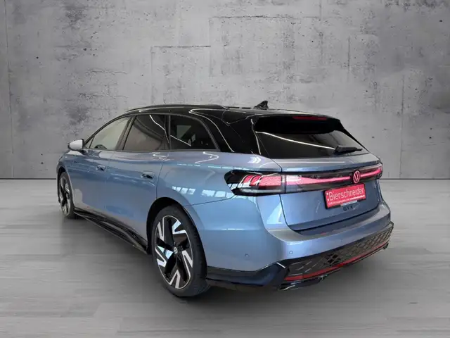 Volkswagen ID.7 view 5
