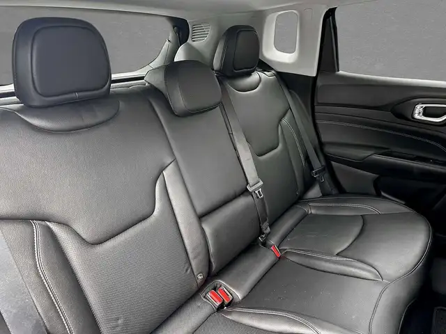 Jeep Compass view 8