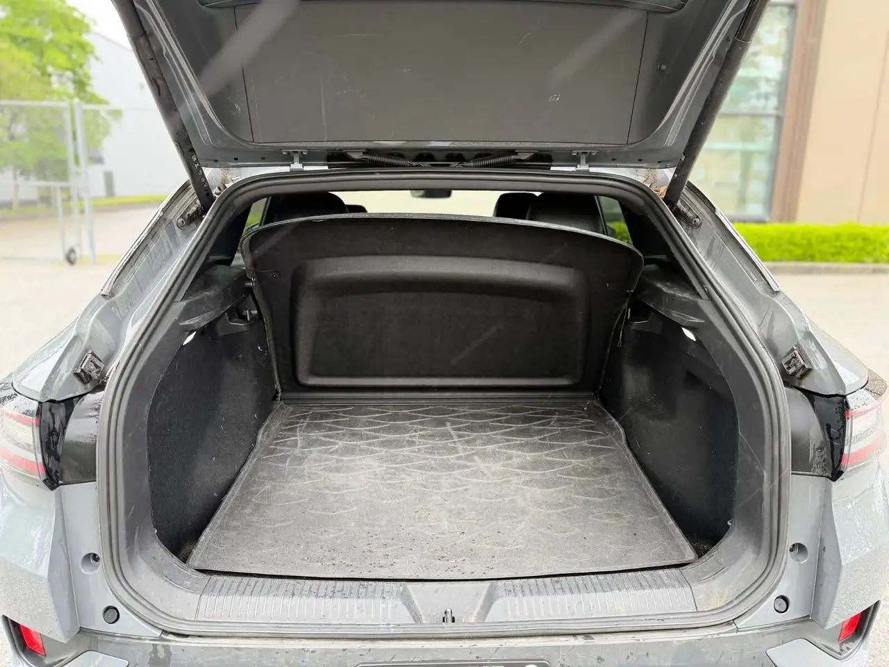 Volkswagen ID.4 снимка Volkswagen ID.4
