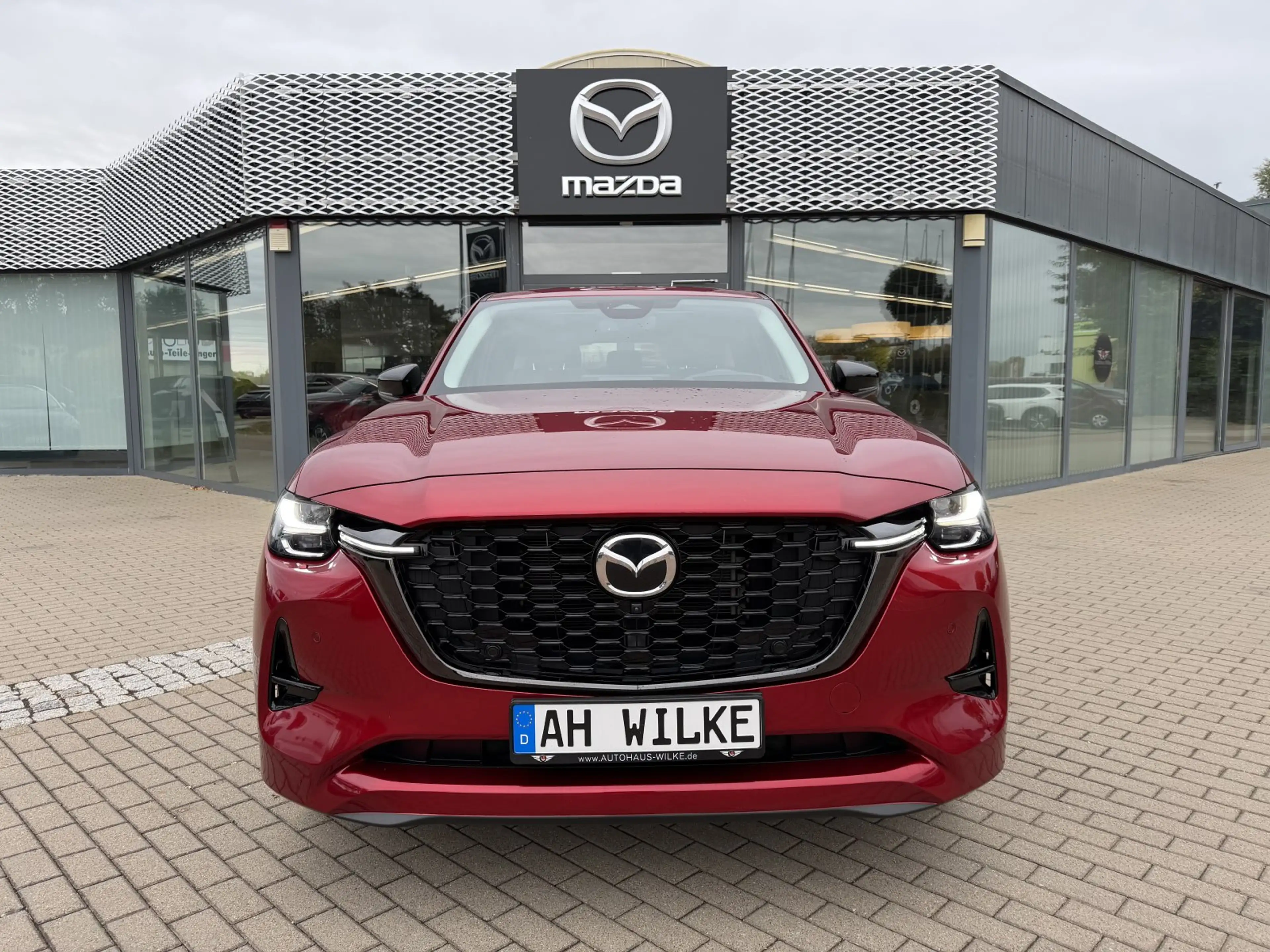 Mazda CX-60 HOMURA AWD HYBRID CON/DRI/COM/PANO — photo 2