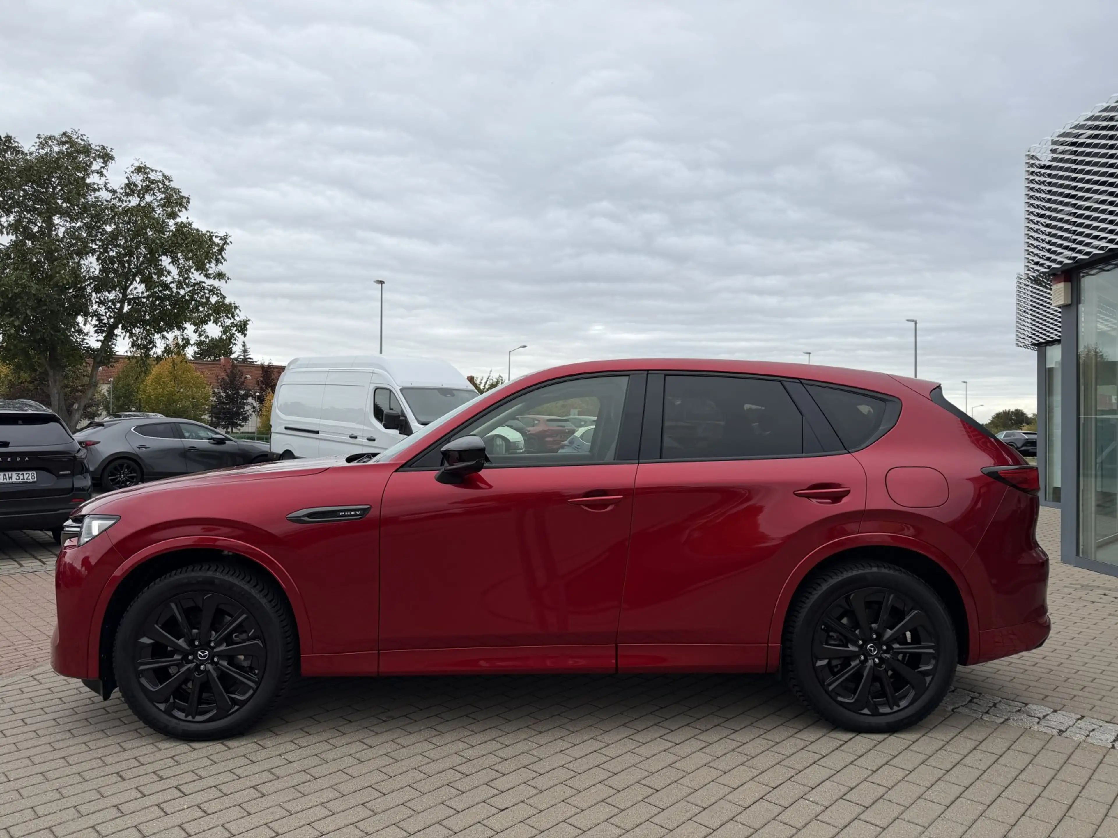 Mazda CX-60 HOMURA AWD HYBRID CON/DRI/COM/PANO — photo 4