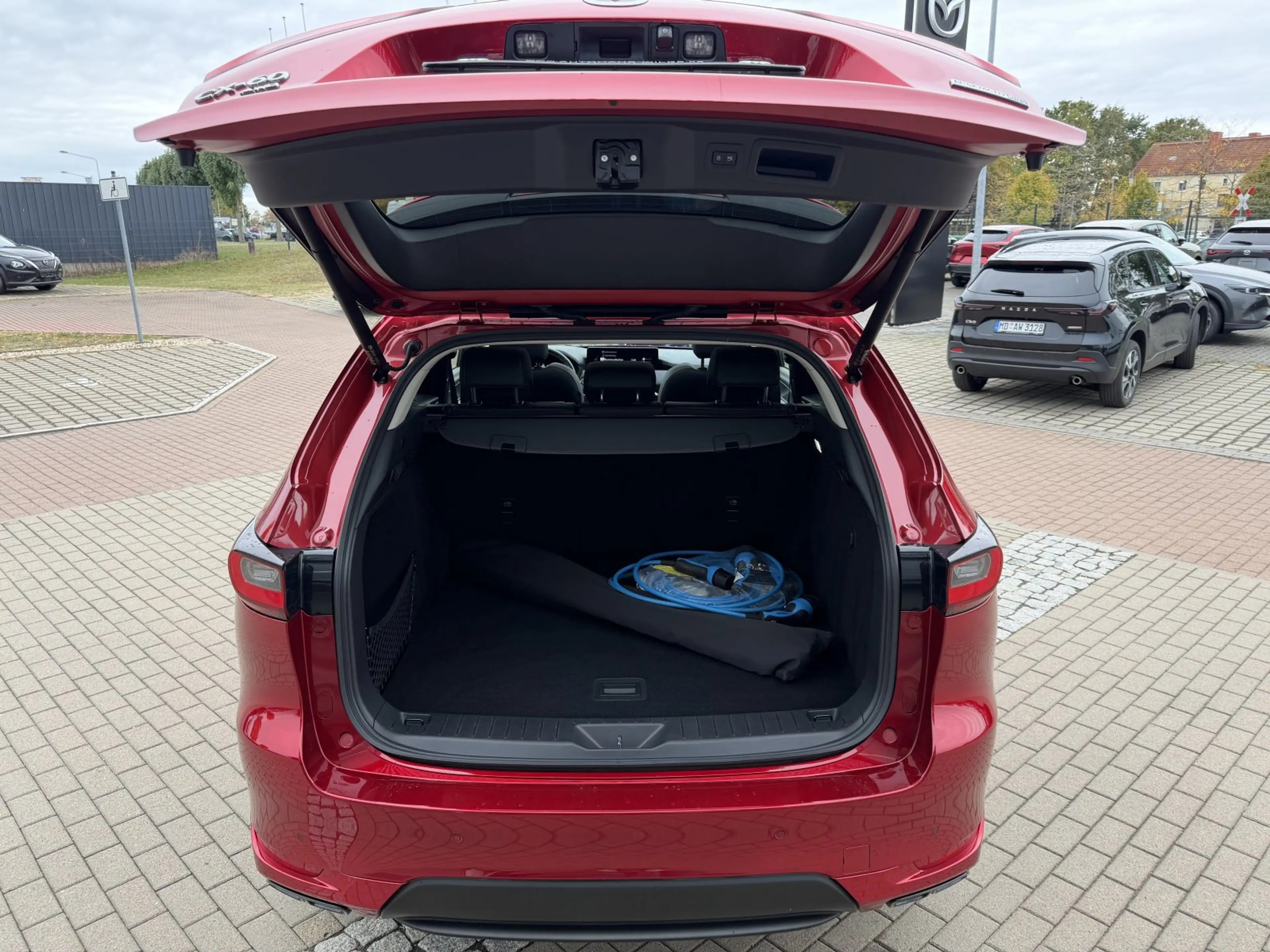 Mazda CX-60 HOMURA AWD HYBRID CON/DRI/COM/PANO — photo 14