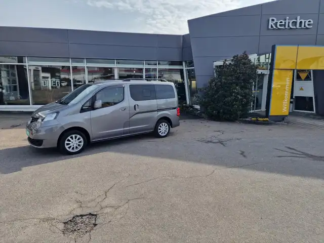 Nissan NV200 Evalia Tekkna 1,5 CDTI CAMPING-AUSBAU Klima Navi