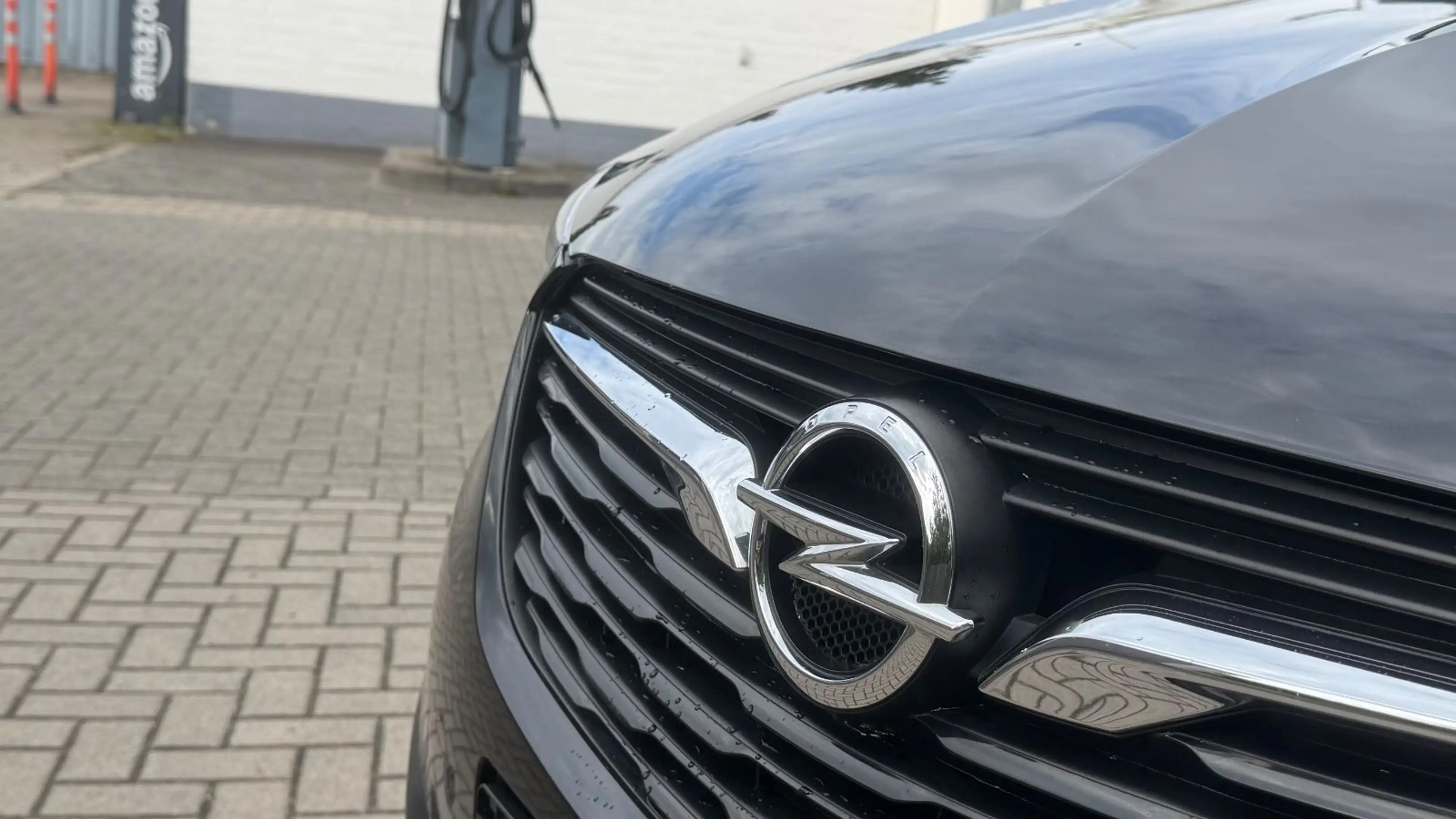 Opel Crossland X — photo 11