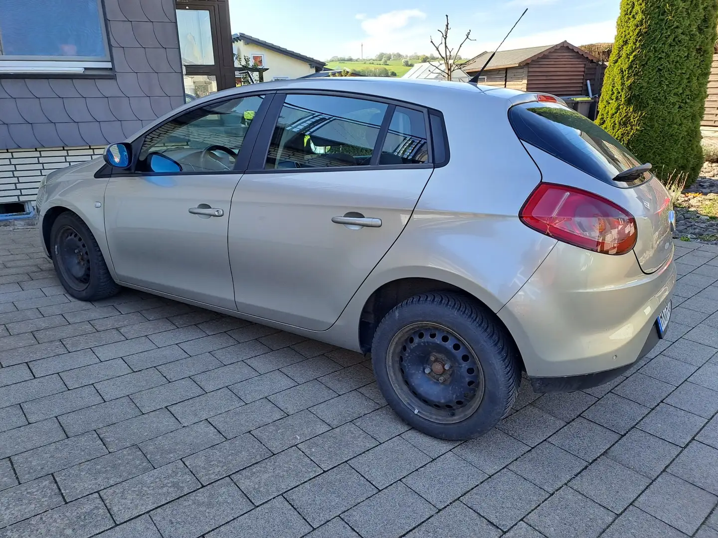 Fiat Bravo 1.9 Multijet 88 kW 198 - 2