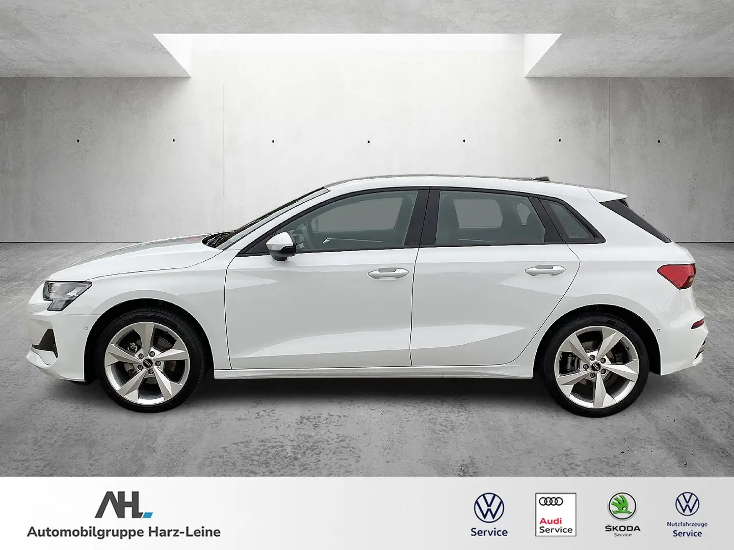 Audi A3 Sportback 35 TFSI "advanced" DSG/AHK/NAVI/RFK/PDC Weiß - 2