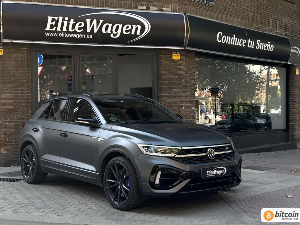 Volkswagen T-Roc 2.0 TSI R Carbon Mate 4Motion DSG7 221KW - foto 1