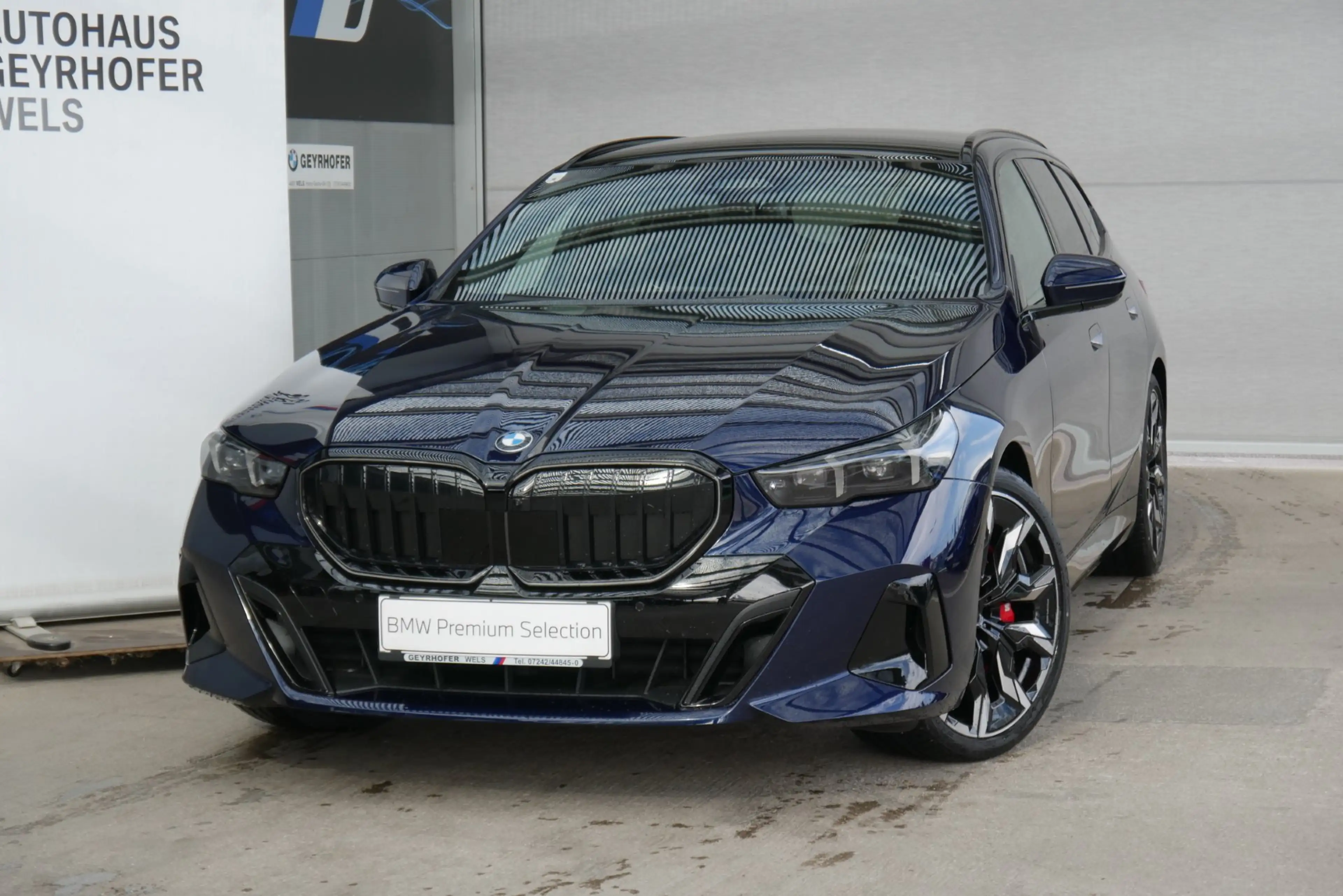 BMW 540 d xDrive *M-Paket Pro/AHK/Pano/M-Sitz/Innovationspaket/Comfort Paket/Sitzlüftung* — photo 2
