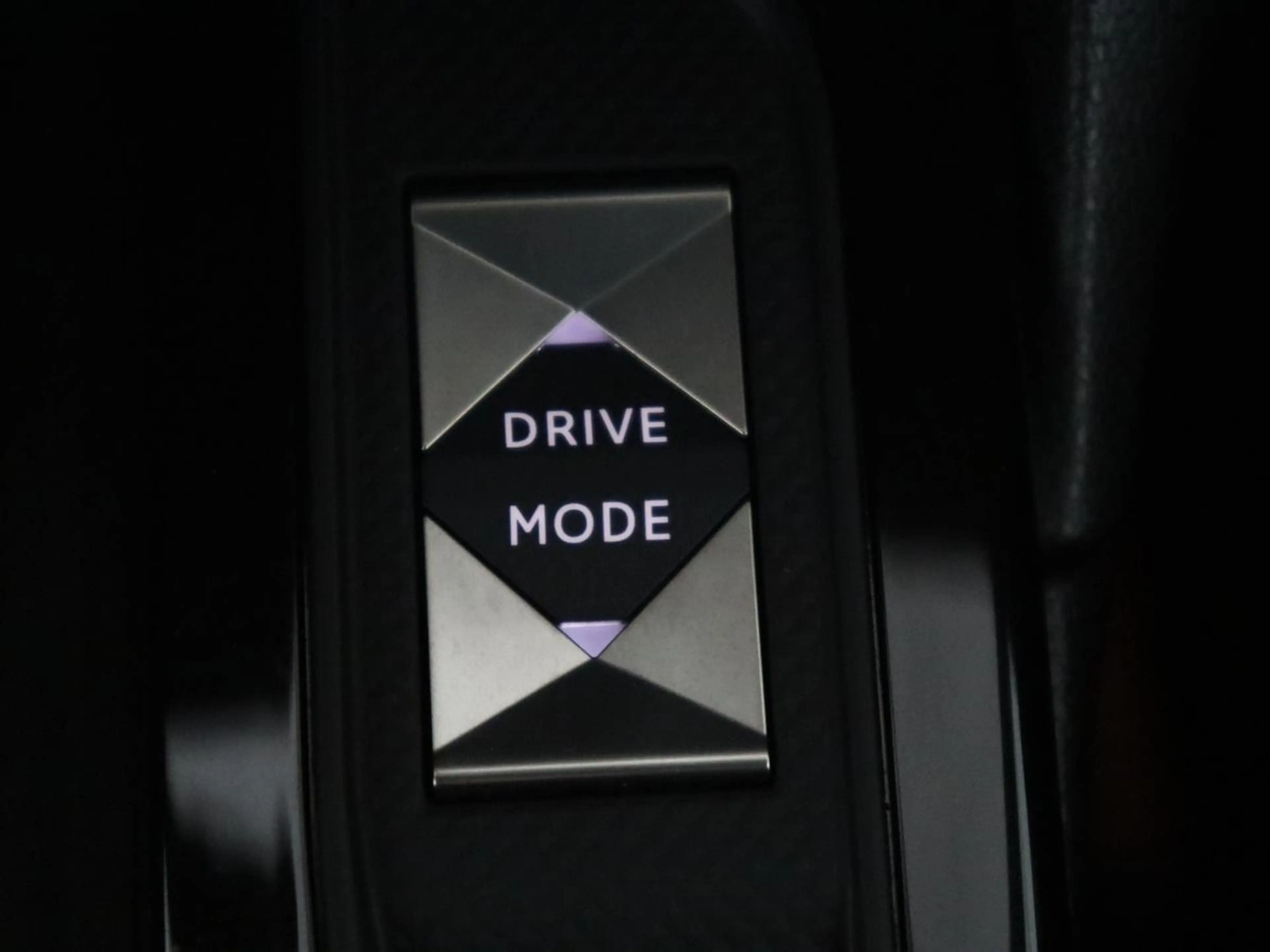 DS Automobiles DS 3 Crossback E-Tense Performance Line 50 kWh | SOH 91.2% | Carp — photo 30