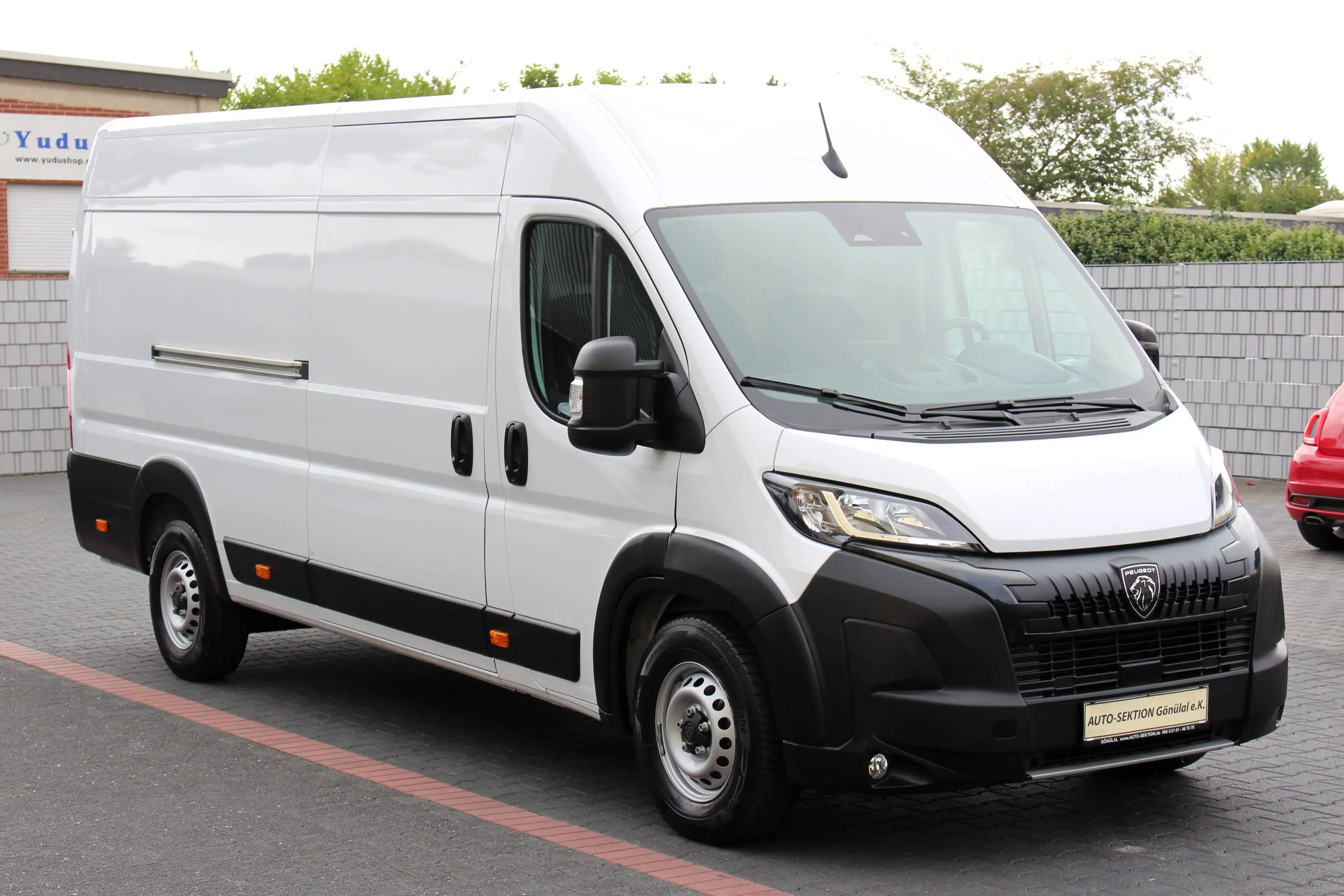 Peugeot Boxer 35 L4H2 140 *Klima*Kamera*Tempo*Navi*Holz