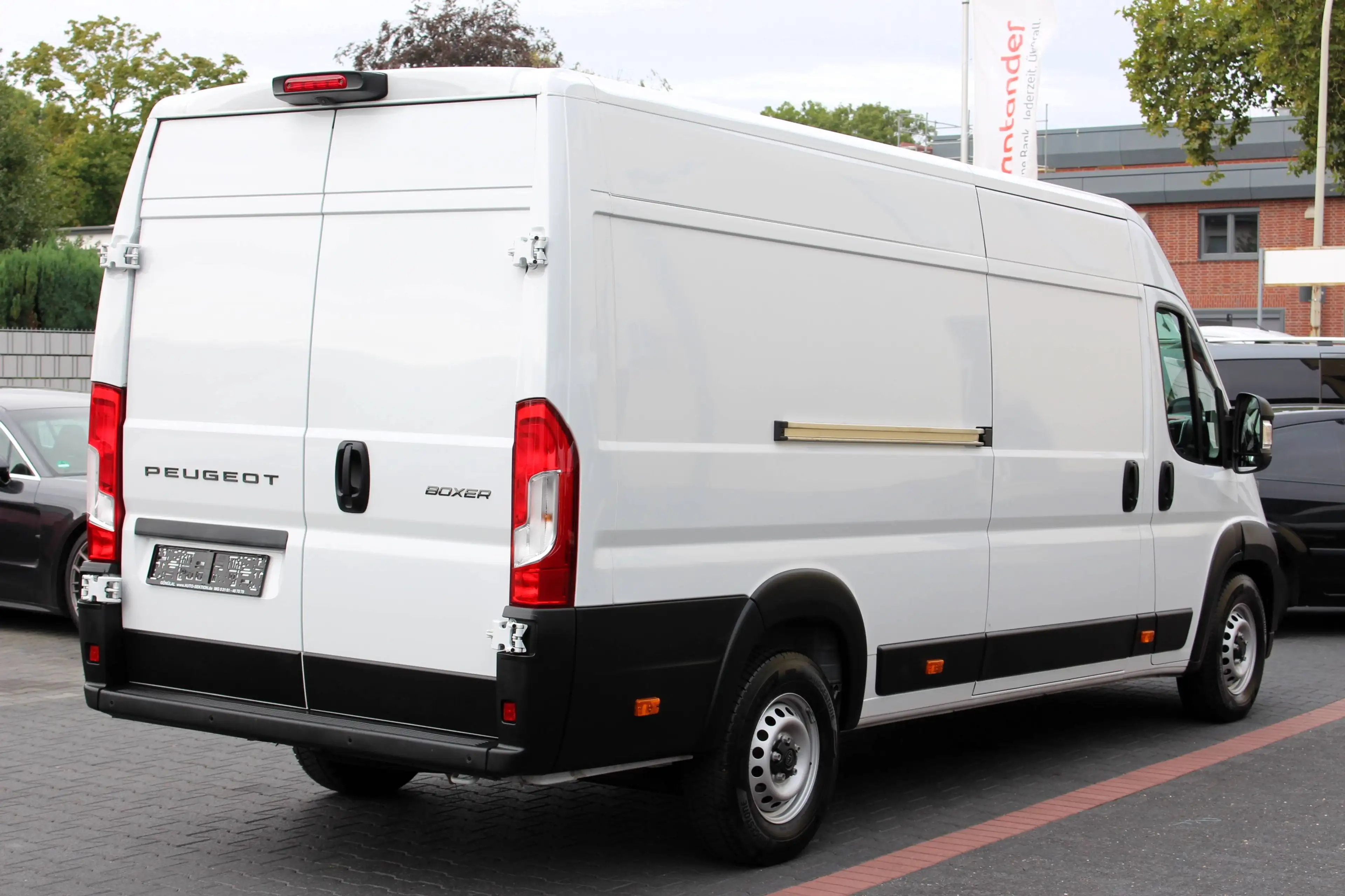 Peugeot Boxer 35 L4H2 140 *Klima*Kamera*Tempo*Navi*Holz — photo 3