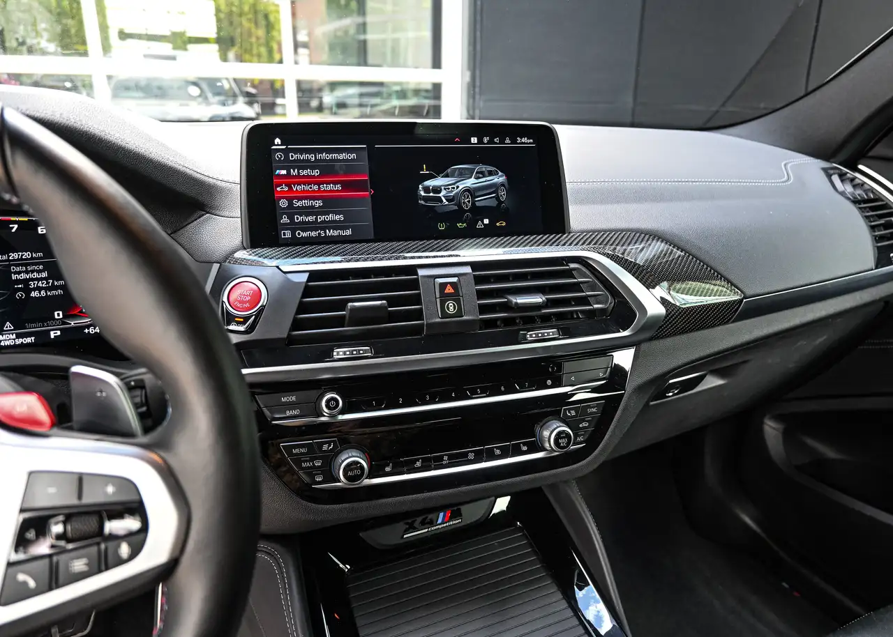 BMW X4 M fotografie BMW X4 M