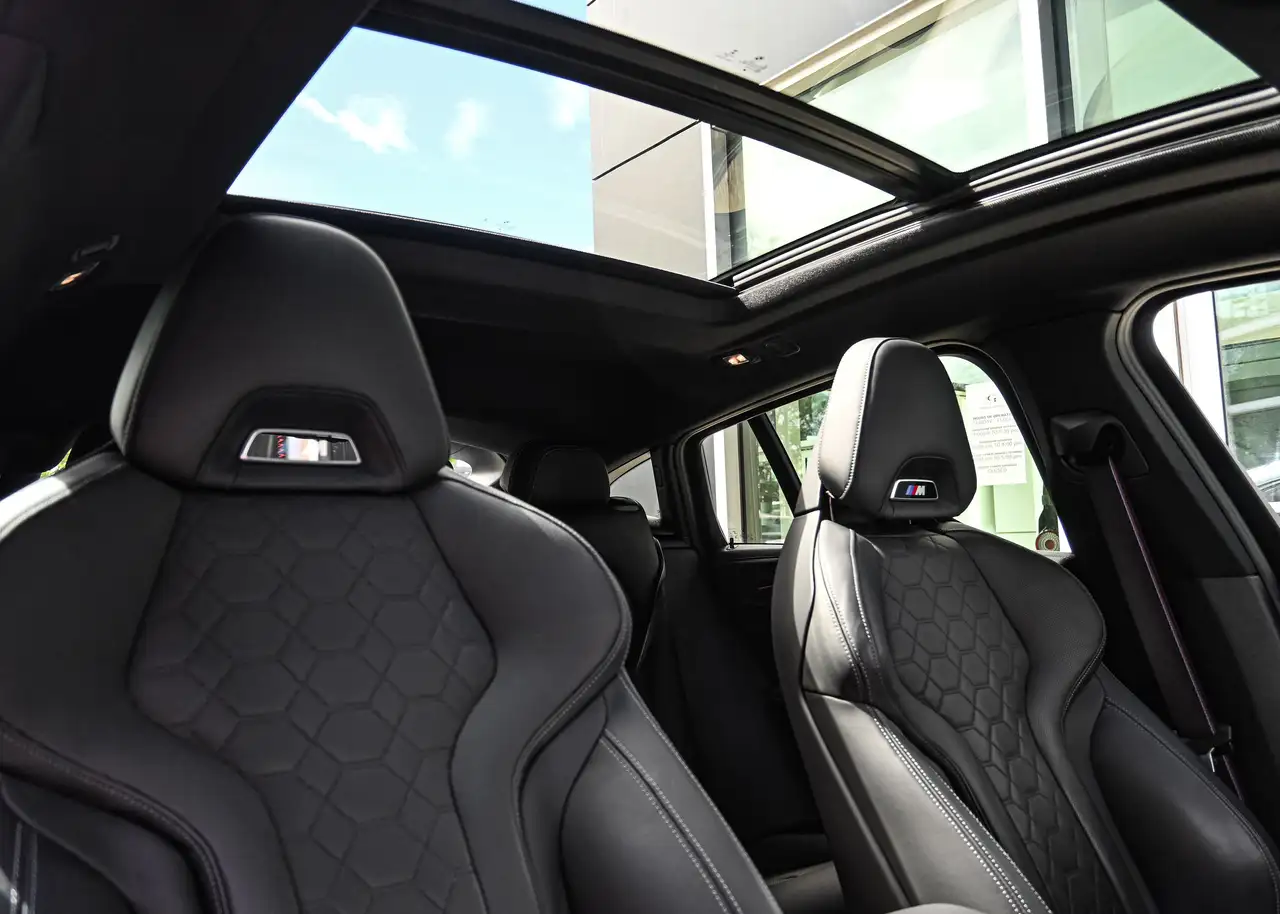 BMW X4 M fotografie BMW X4 M