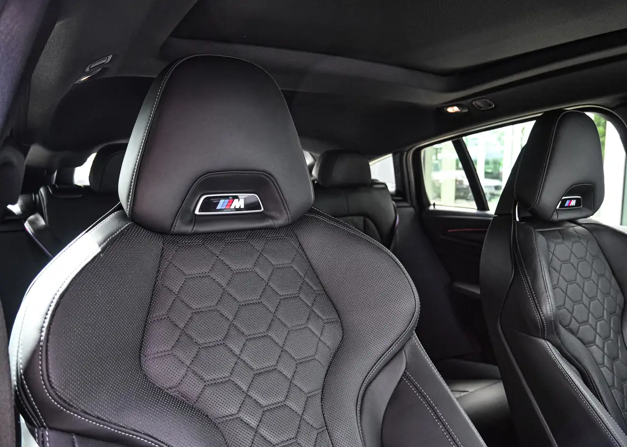 BMW X4 M fotografie BMW X4 M
