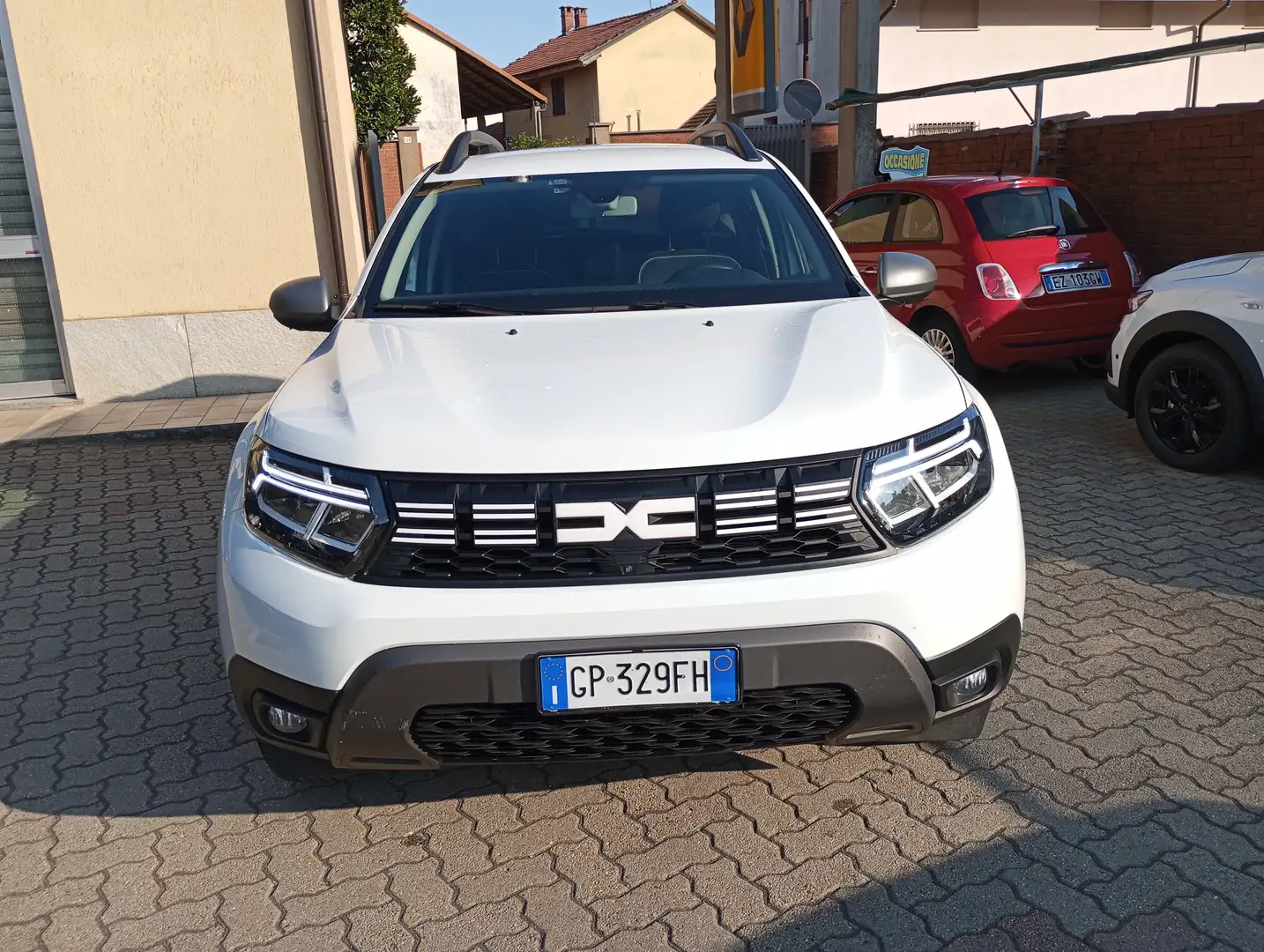 Dacia Duster 1.0 tce Journey UP GPL 4x2 100cv Bianco - 2