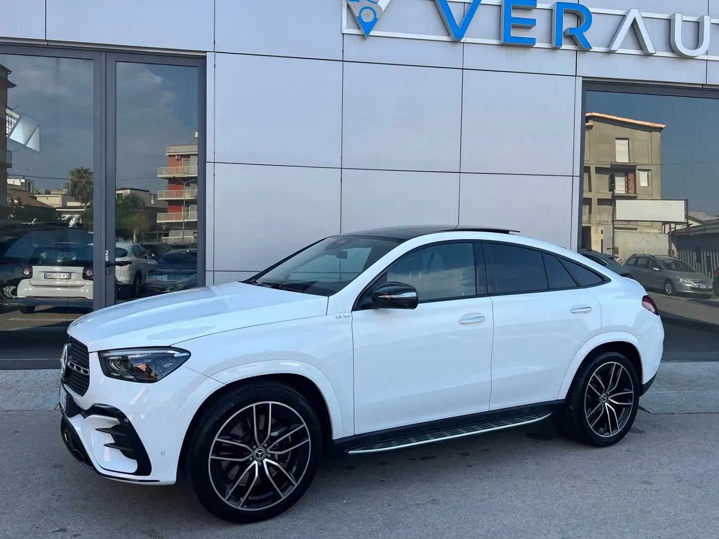 Mercedes-Benz GLE 450 Coupe d Premium possibilità noleggio no scoring Blanc - 2