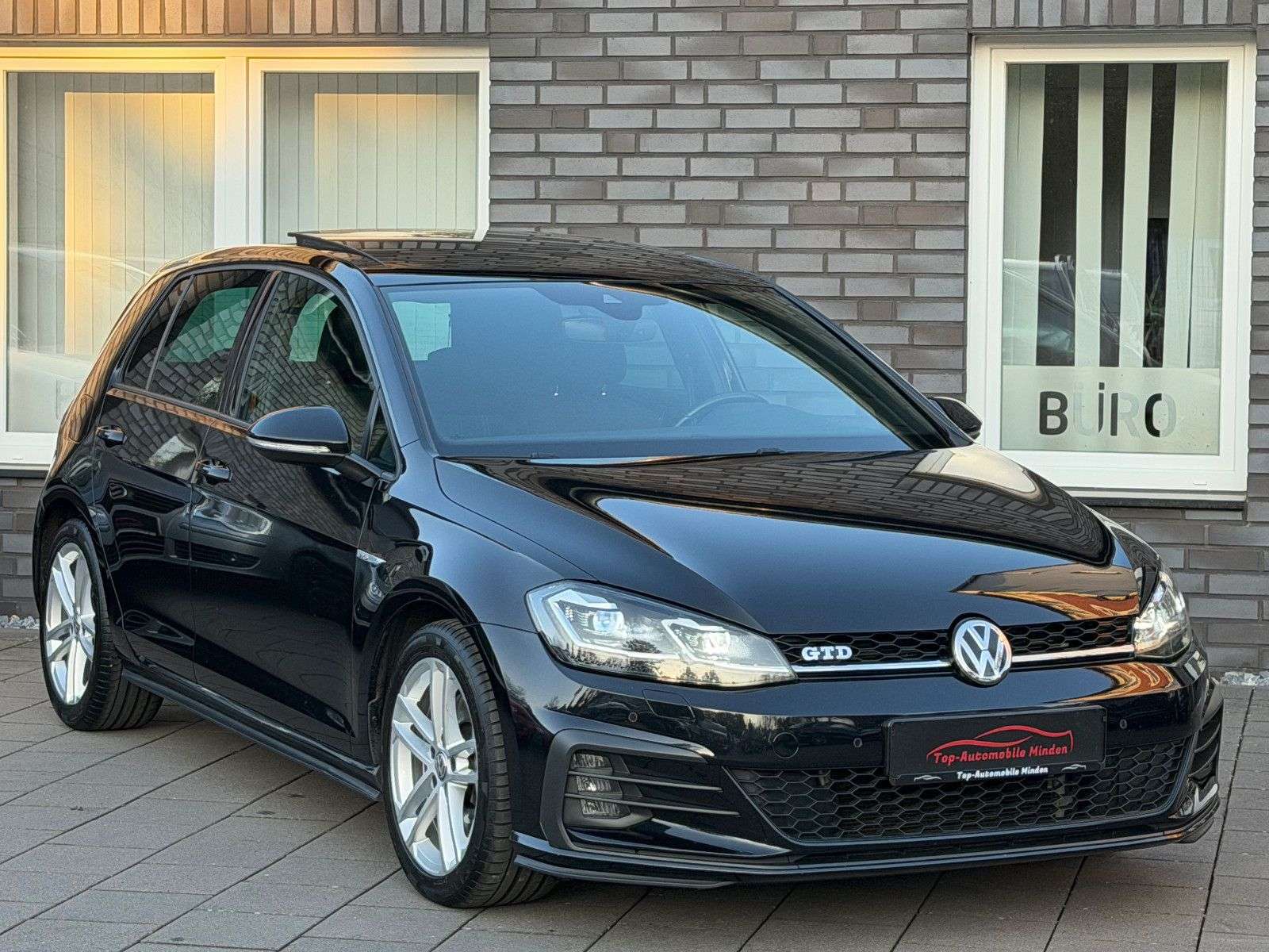 Second hand Volkswagen Golf 2.0