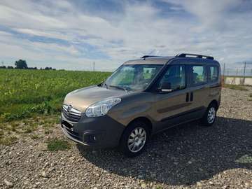 Hochdachkombi - Familienauto mit LKW zulassung
