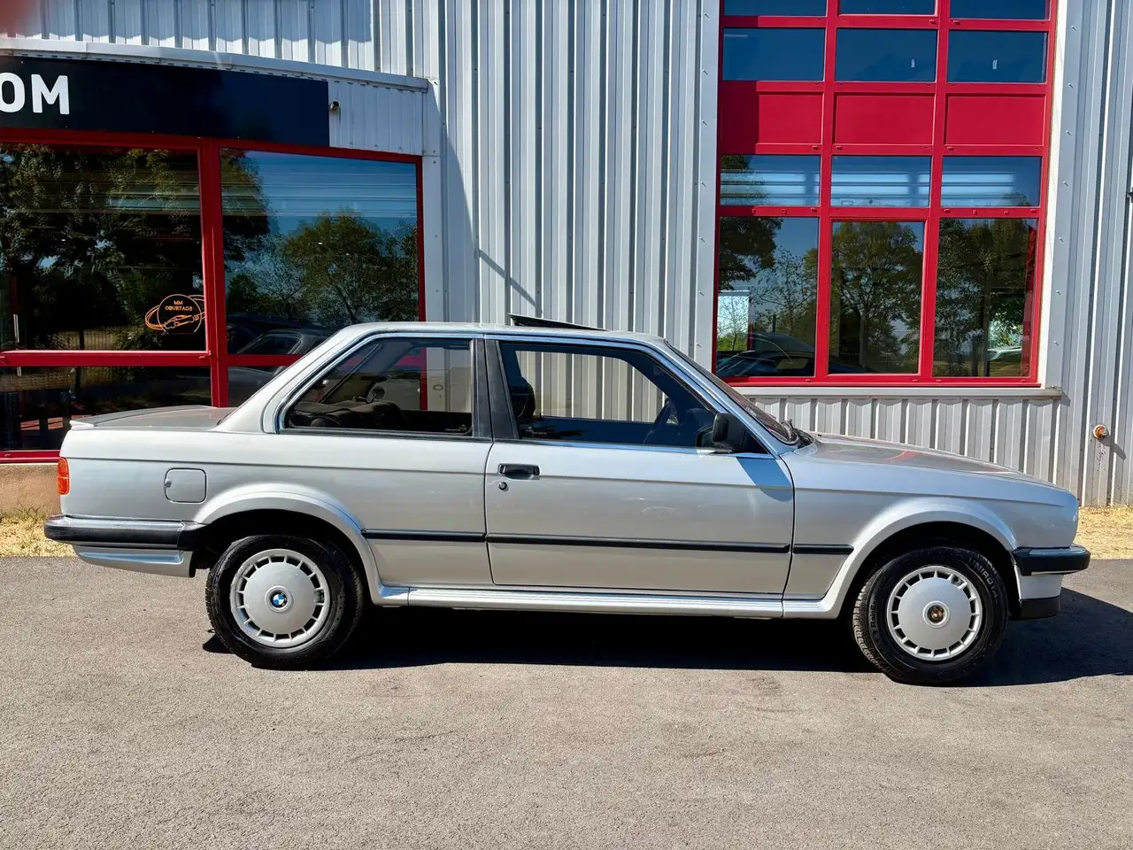 BMW 325 Série 3 E30 Coupé I 325 iX 2.5 L 171 ch BVM5, foto 3