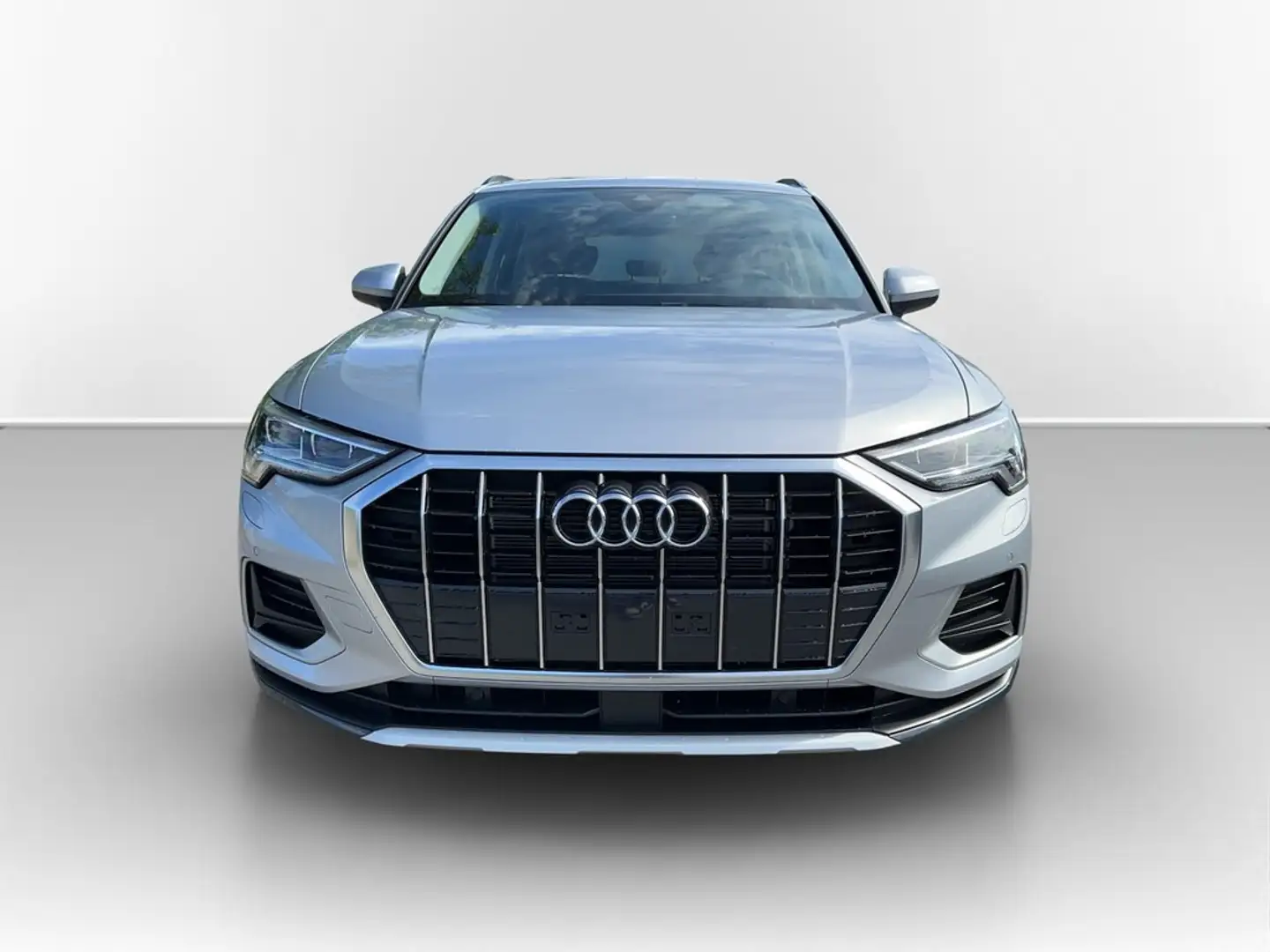 Audi Q3 35 TFSI advanced AHK*MATRIX*NAV*SHZ*ACC*PARKL*E... Silber - 2