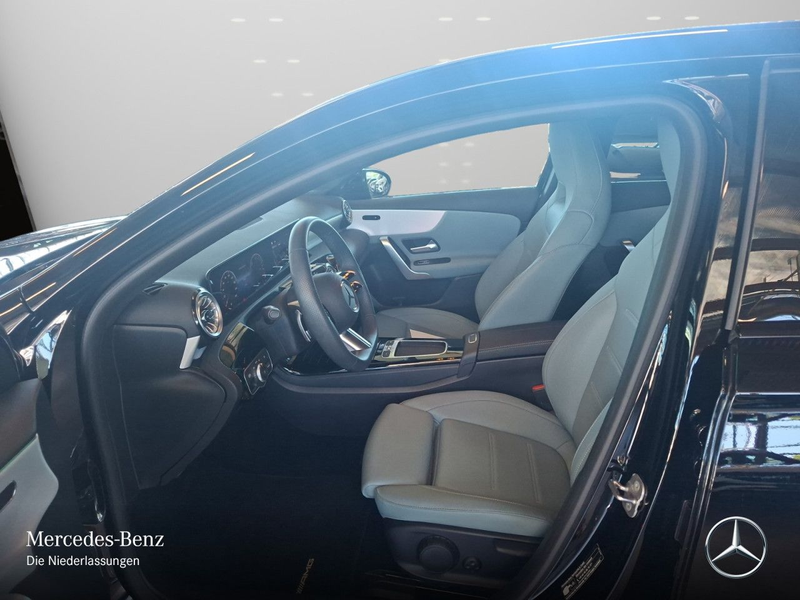 Mercedes-Benz A 250 e AMG+NIGHT+MULTIBEAM+KAMERA+TOTW+KEYLESS+8G — photo 11