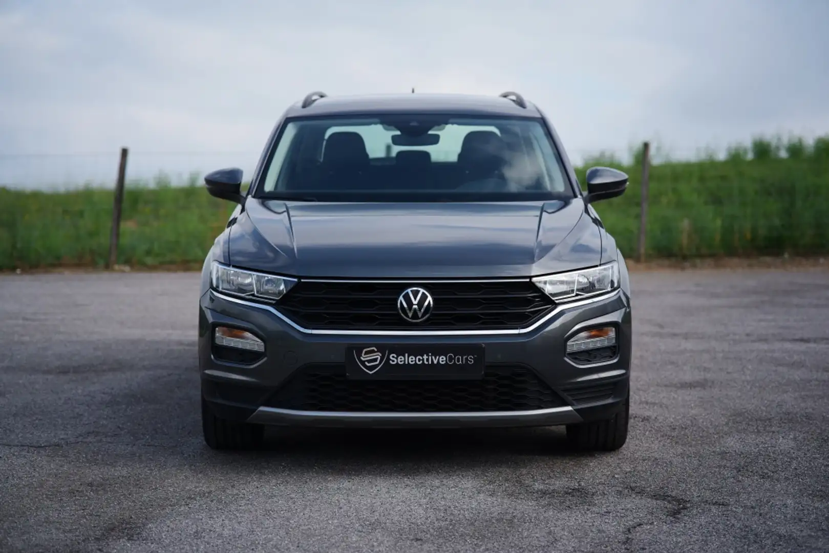 Volkswagen T-Roc 1.0 TSI Edition 81kW Gris - 2