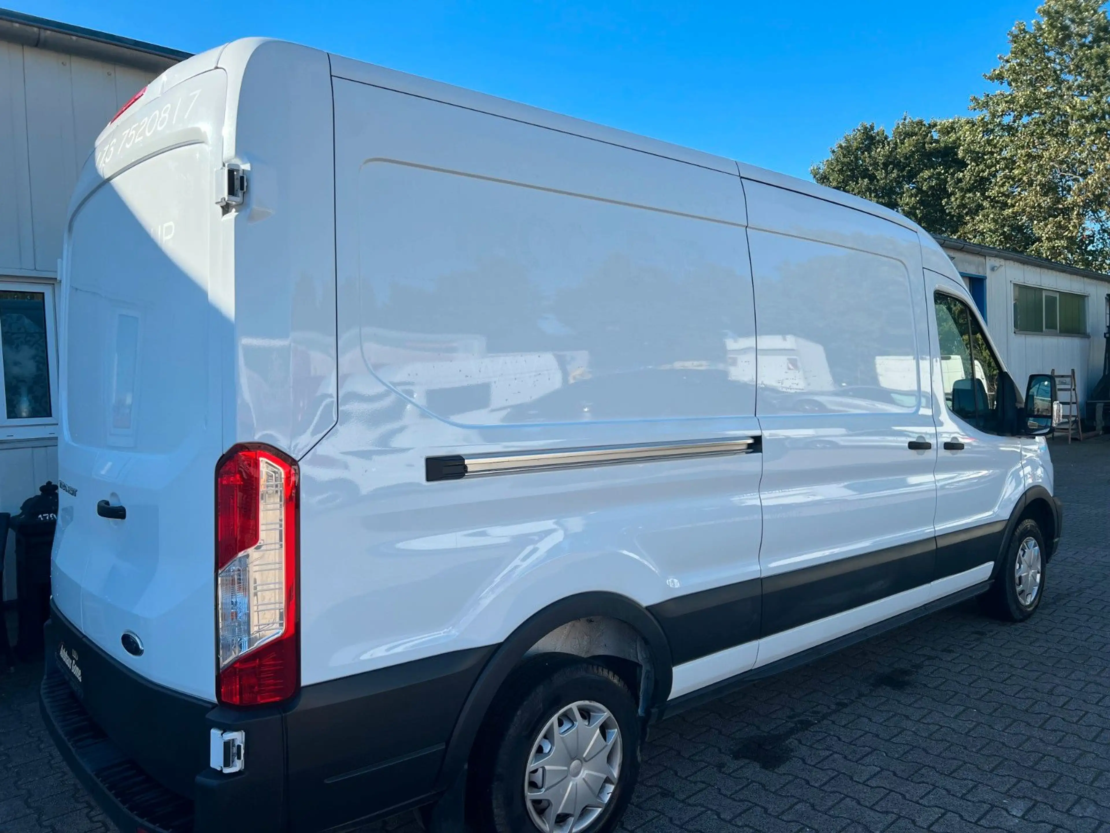 Ford Transit Kasten Trend L3H3 PDC Klima Nur 15TKM — photo 4