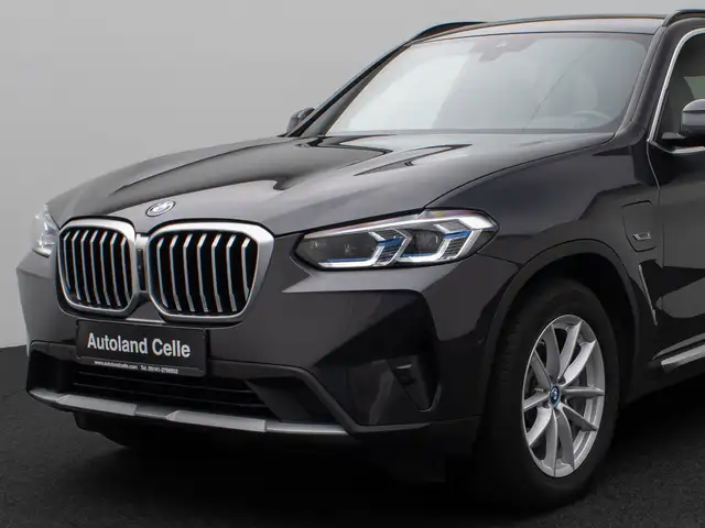 BMW X3 view 17