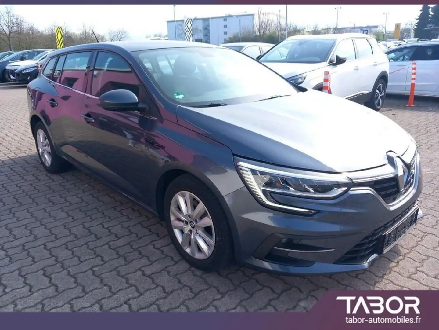 Renault Megane Grandt TCe 140 Equilibre GPS Gris - 2