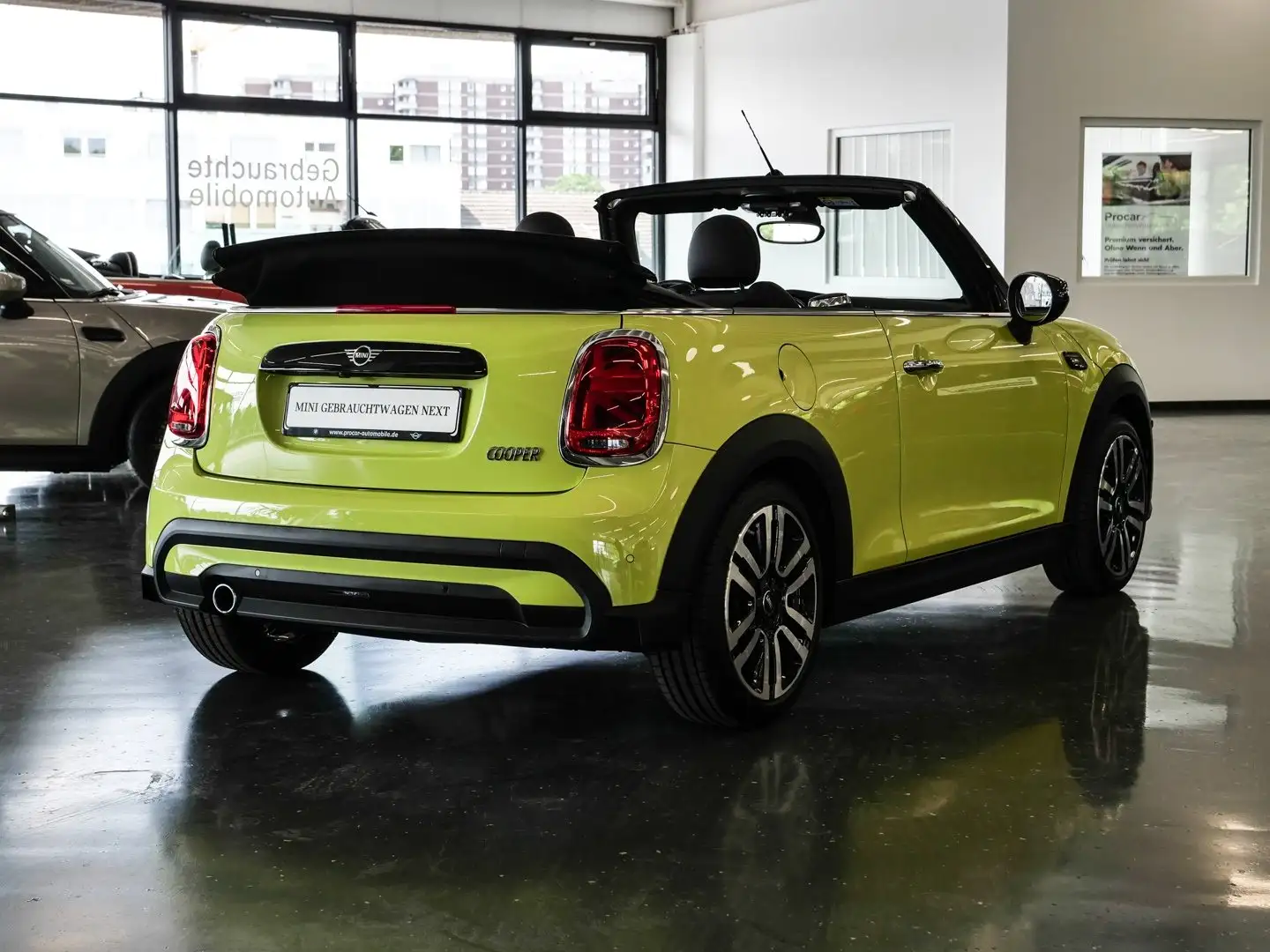 MINI Cooper Cabrio Cooper Classic Trim Aut HuD Nav LED h&k Komfzg Żółty - 2