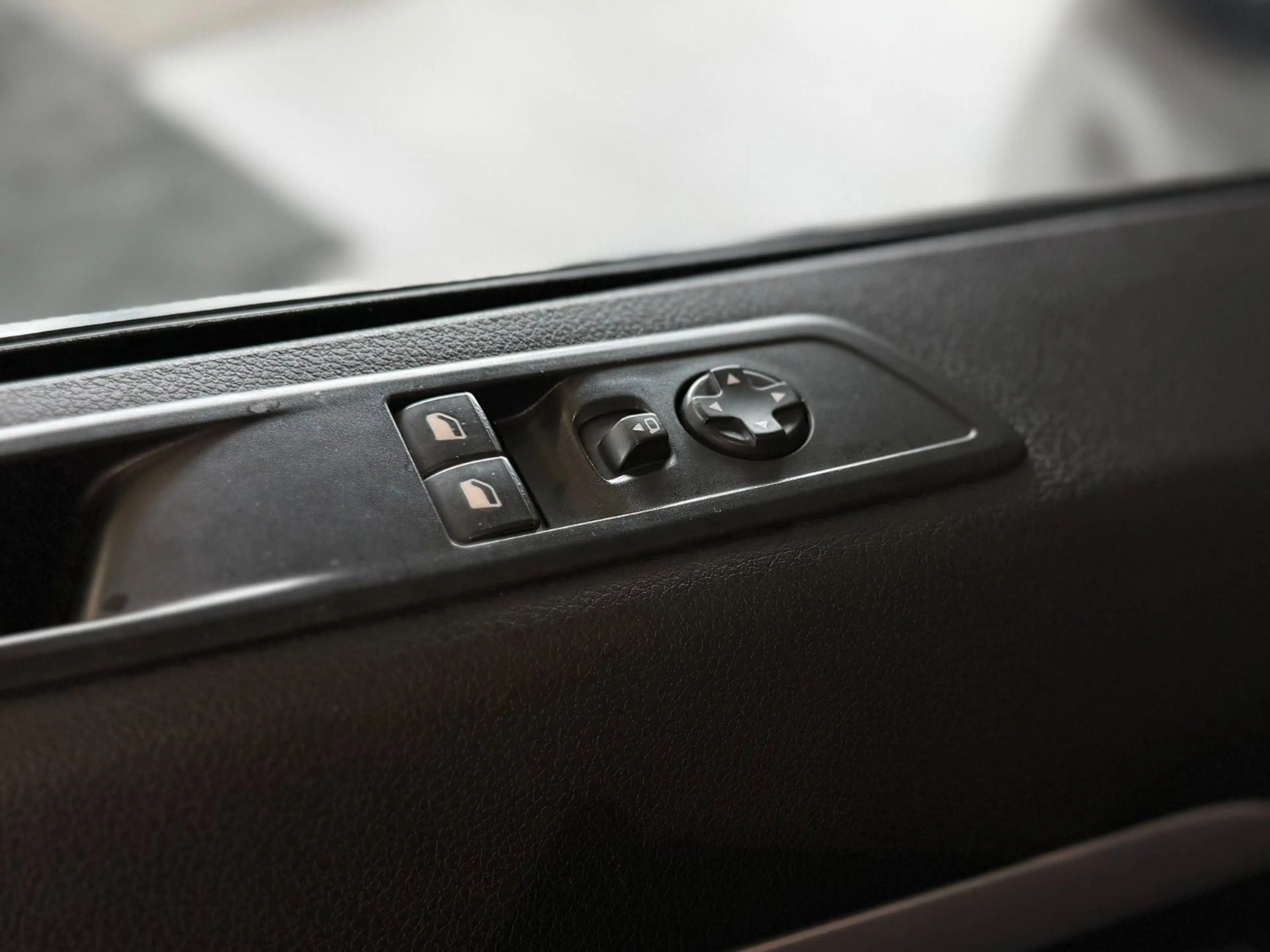 Peugeot Expert Kasten Premium TwinCab / Edition L2 — photo 12