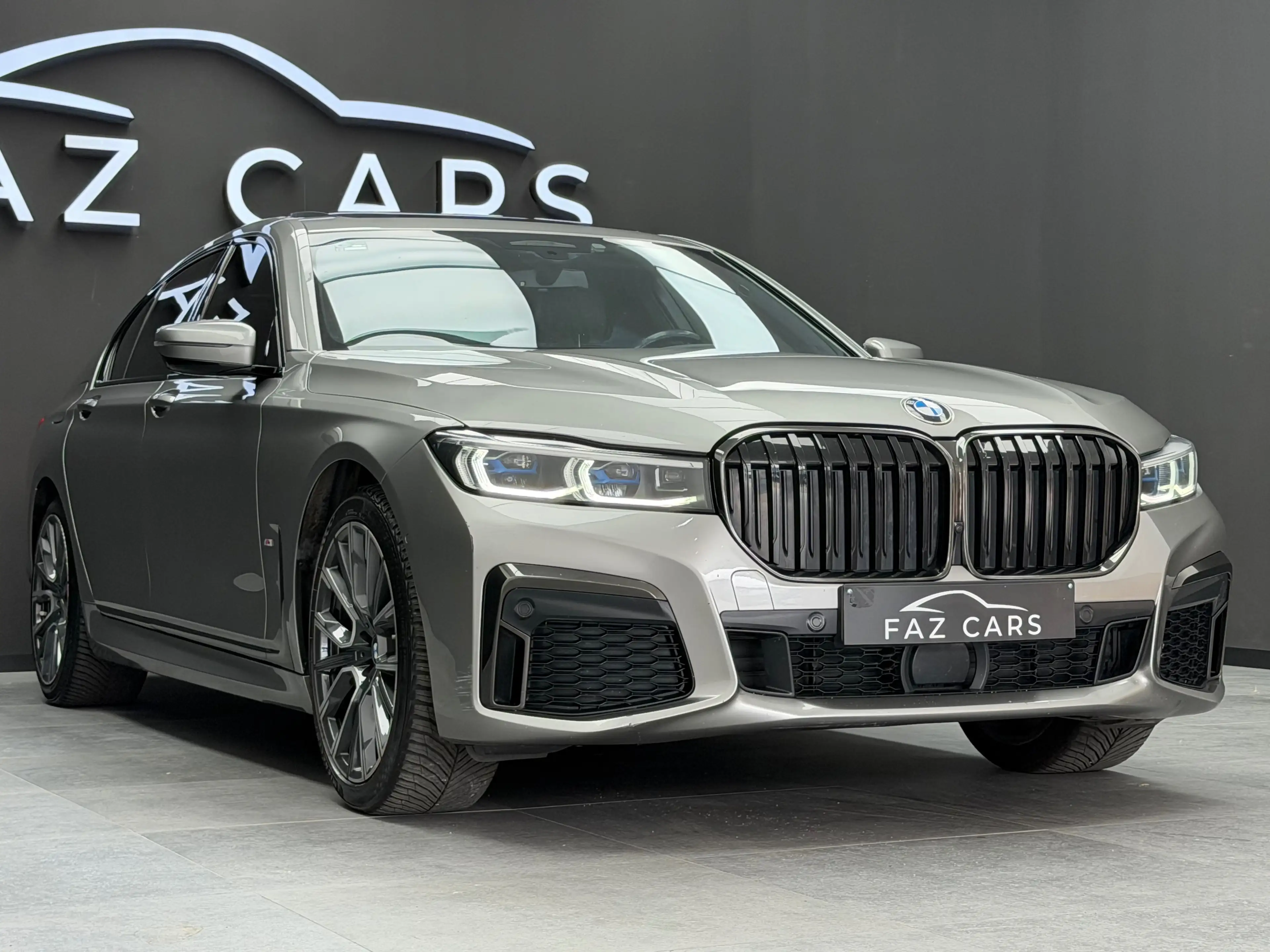BMW 745 eAS PHEV * 1ER PROP + TVA + FULL OPTIONS * — photo 4