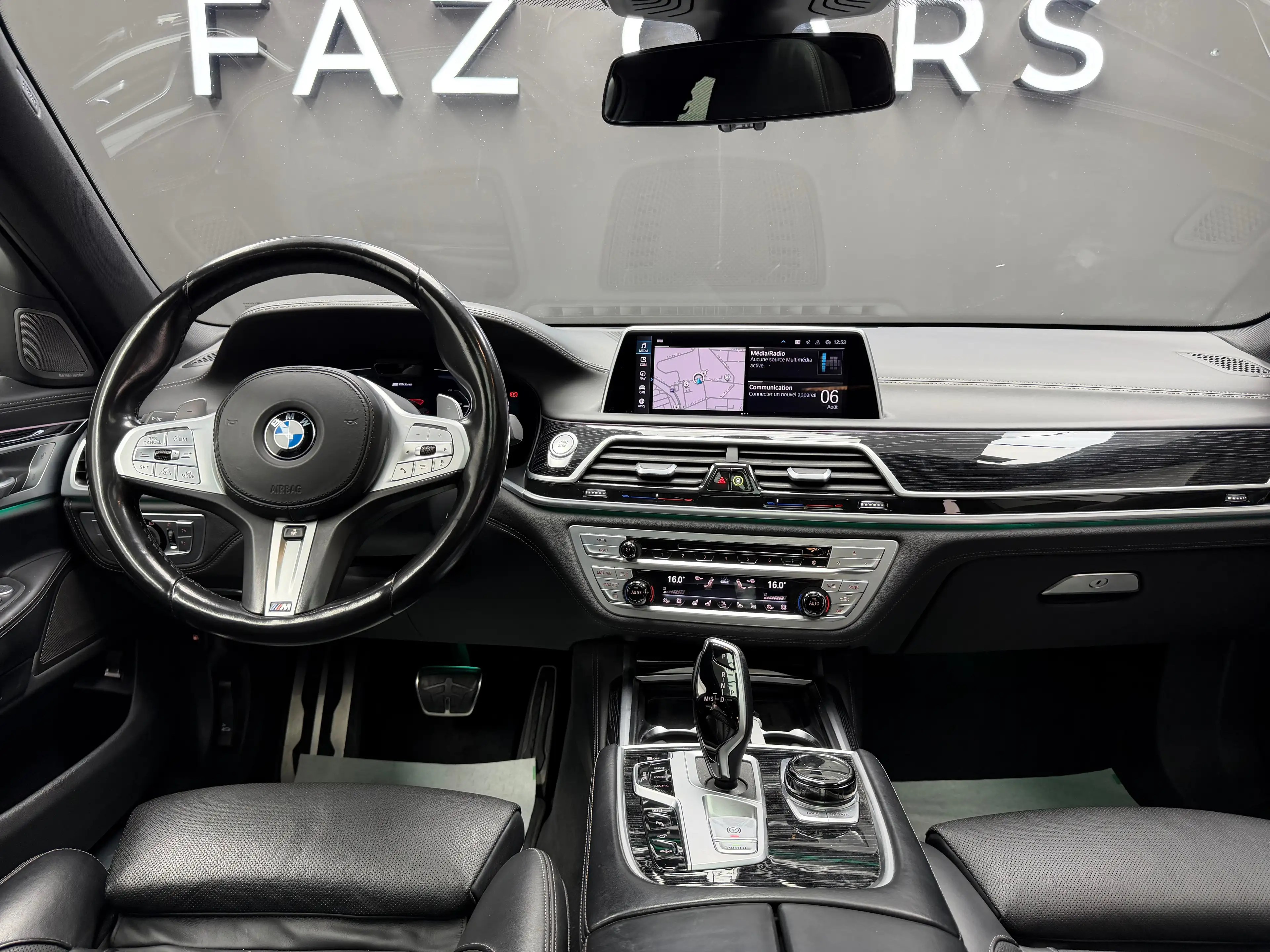 BMW 745 eAS PHEV * 1ER PROP + TVA + FULL OPTIONS * — photo 11