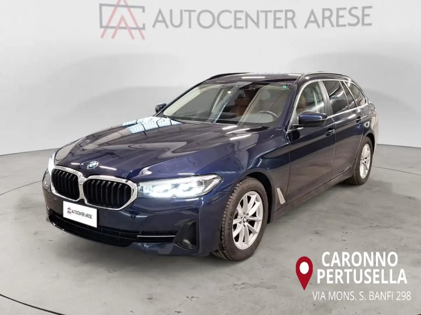 BMW 520 520d Touring mhev 48V Business auto Blau - 1