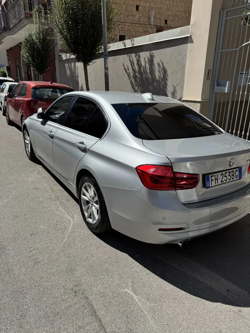 BMW 318 318d Gran Turismo Business Advantage auto - 2