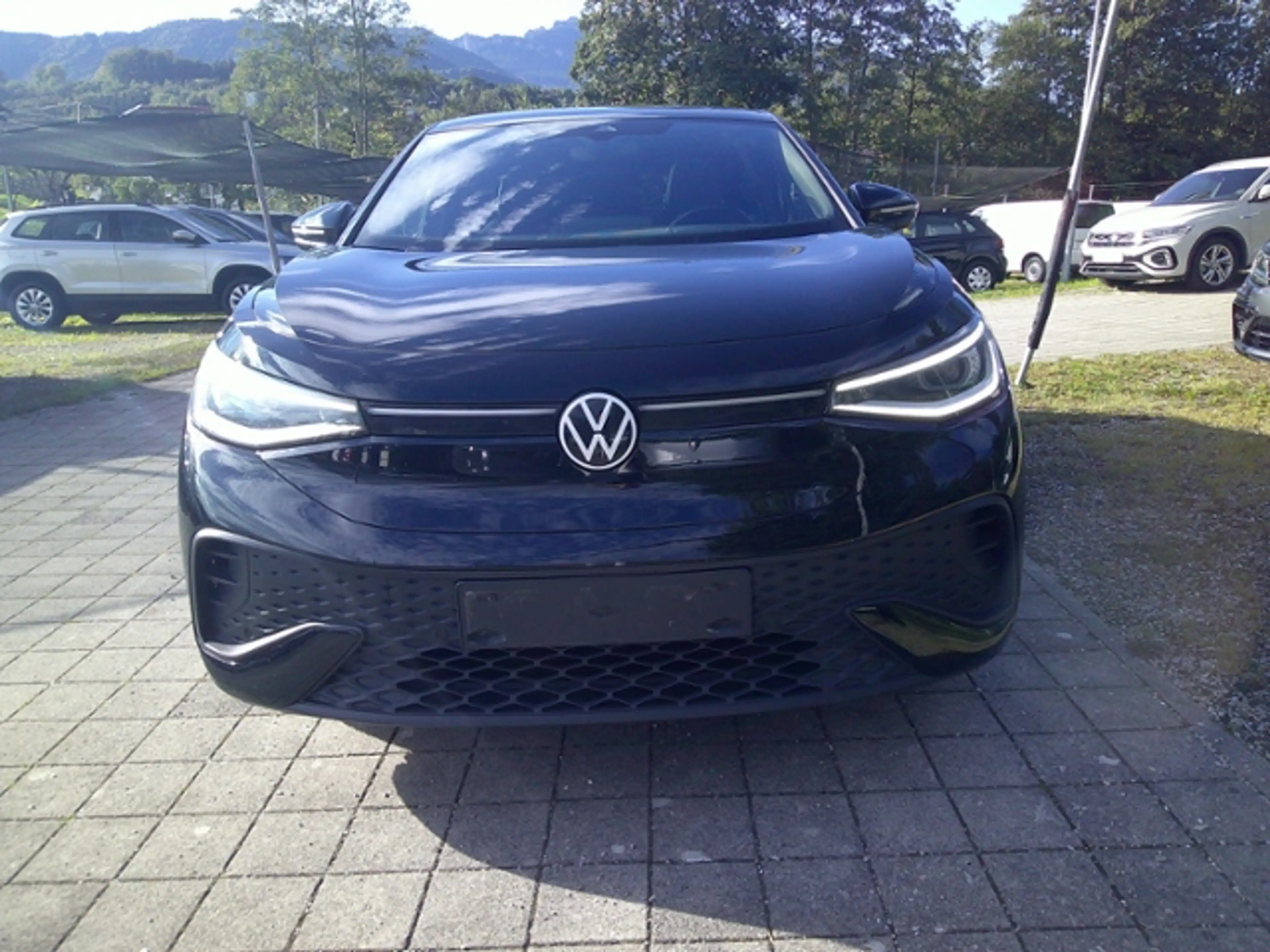 Volkswagen ID.5 Pro Performance 150 kW*Matrix-LED*AHK*Navi*Wärmep — photo 3
